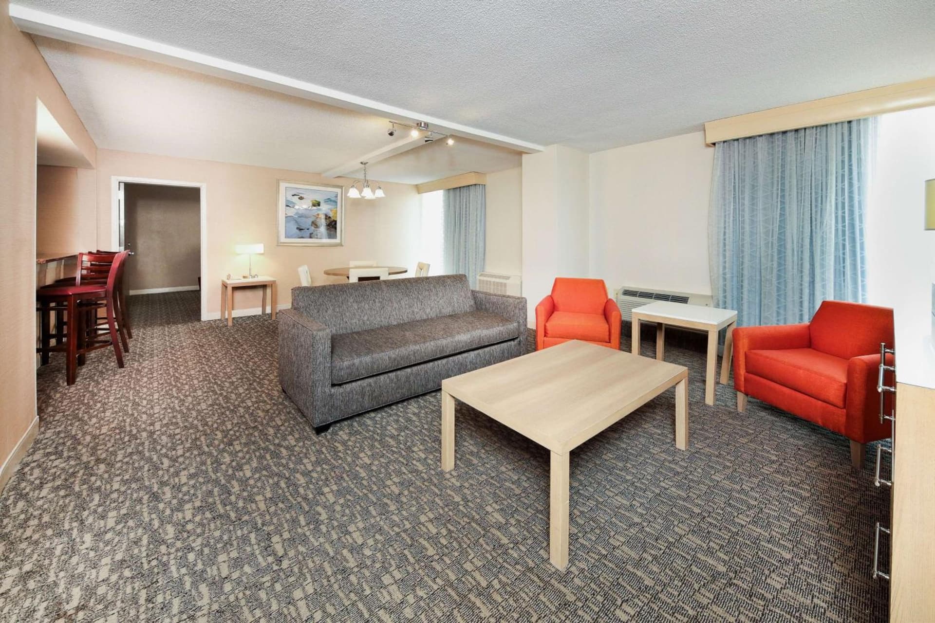 DoubleTree by Hilton Virginia Beach gallery photo in Virginia Beach, VA — image 24