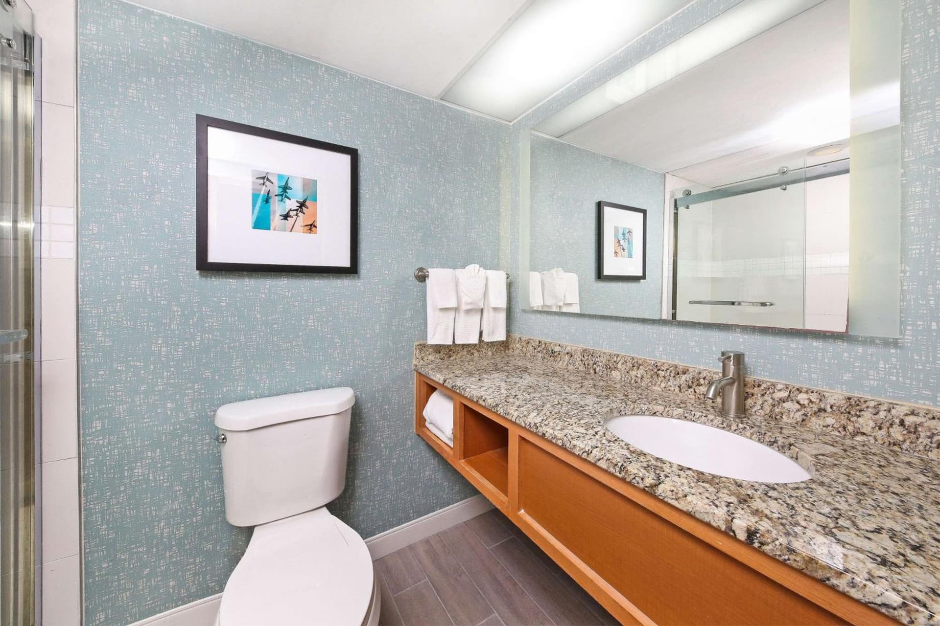 DoubleTree by Hilton Virginia Beach gallery photo in Virginia Beach, VA — image 22