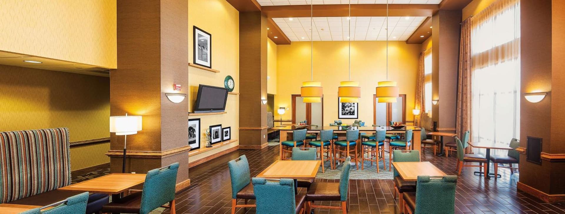 Hampton Inn & Suites Chesapeake-Square Mall gallery photo in Chesapeake, VA — image 18