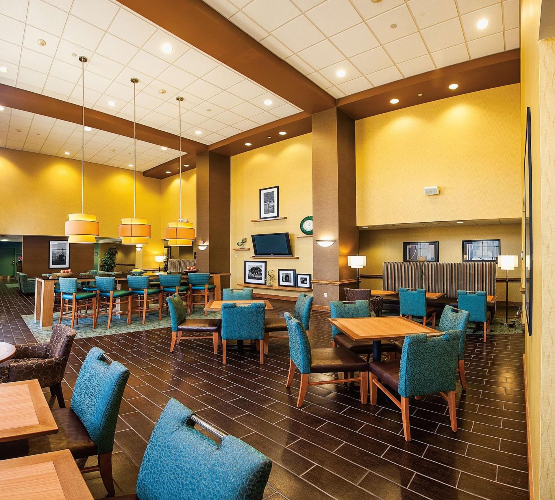Hampton Inn & Suites Chesapeake-Square Mall gallery photo in Chesapeake, VA — image 24