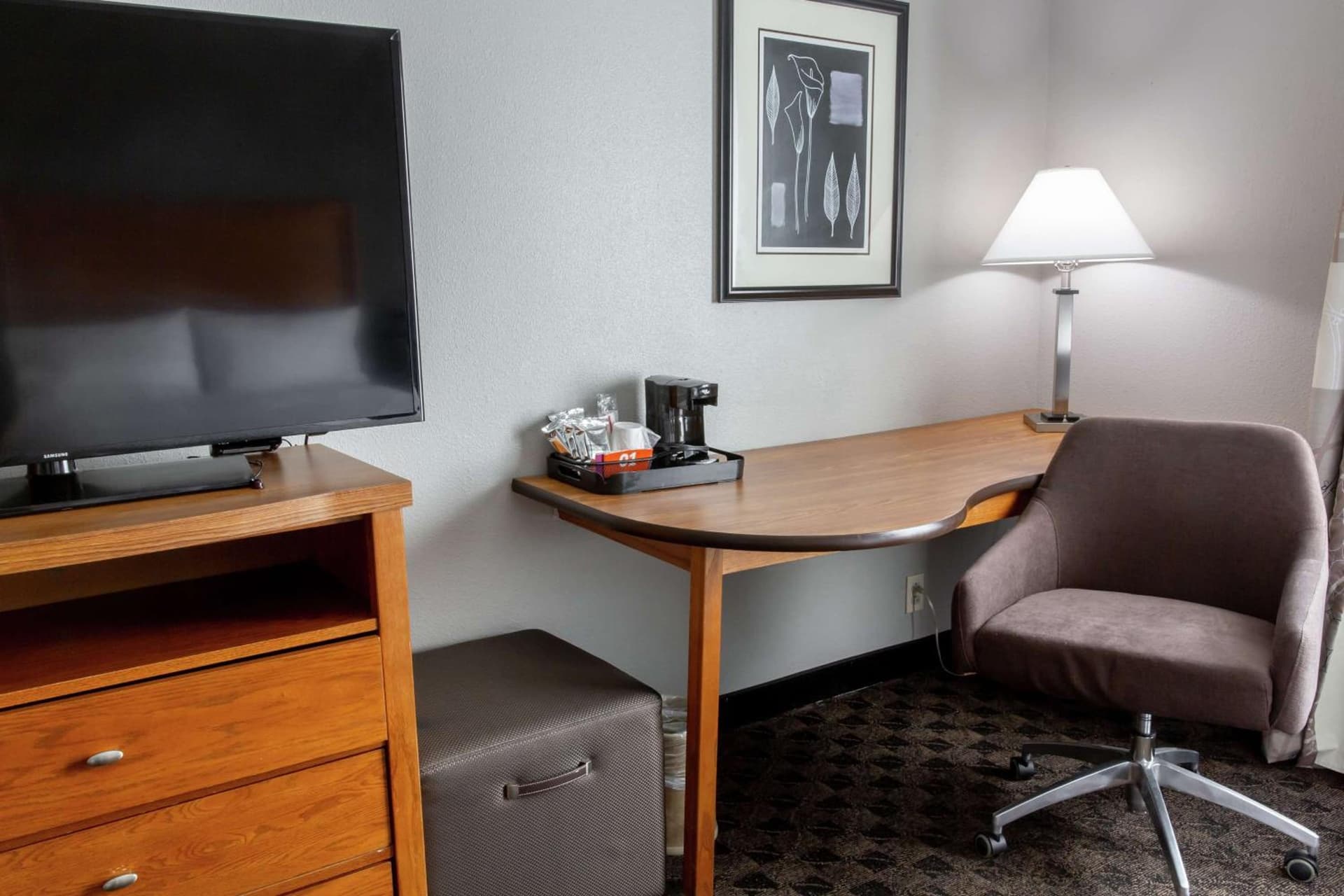 Hampton Inn & Suites Chesapeake-Square Mall gallery photo in Chesapeake, VA — image 20