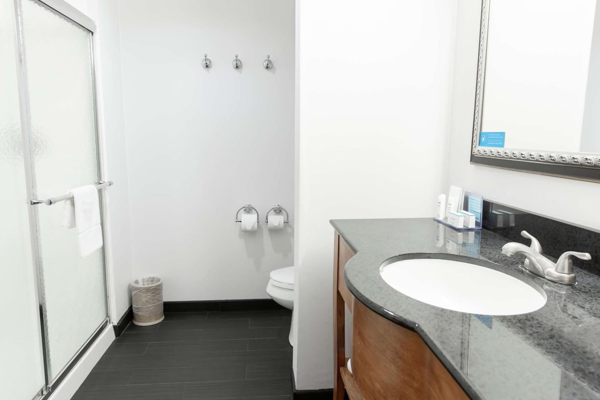 Hampton Inn & Suites Chesapeake-Square Mall gallery photo in Chesapeake, VA — image 14