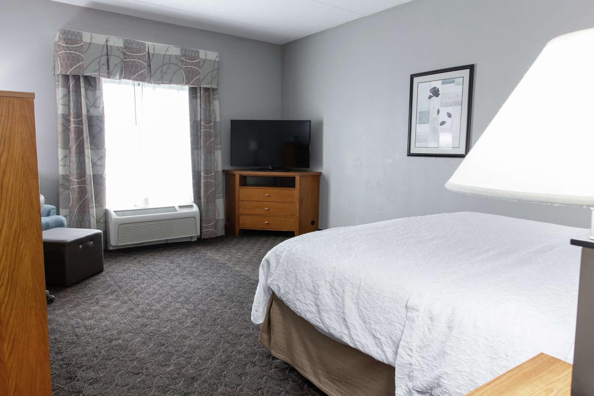 Hampton Inn & Suites Chesapeake-Square Mall gallery photo in Chesapeake, VA — image 31