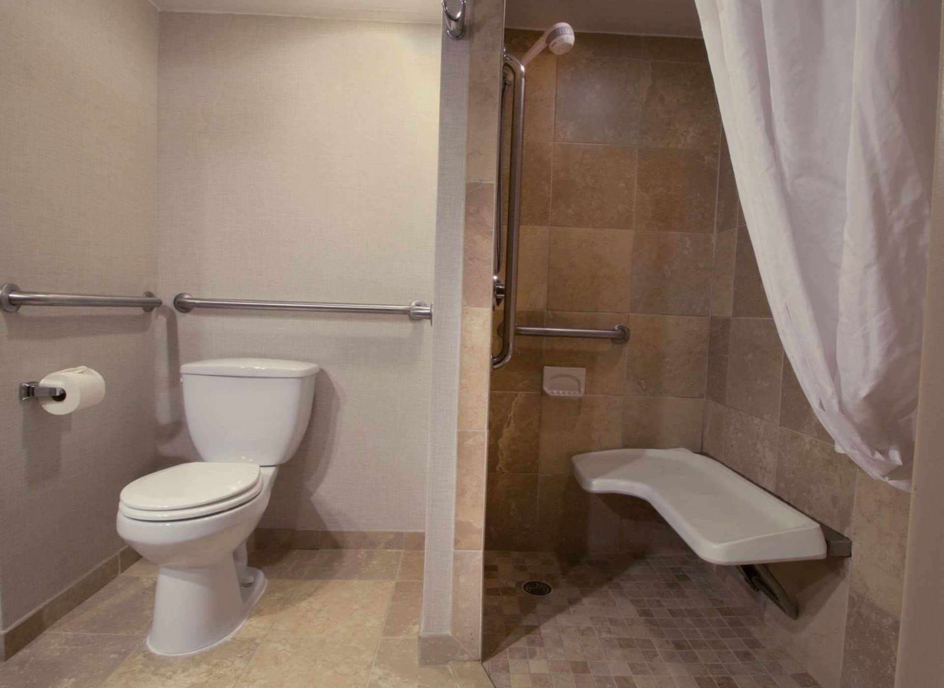 Hampton Inn Norfolk/Chesapeake - Greenbrier Area interior in Chesapeake, VA — gallery photo 2