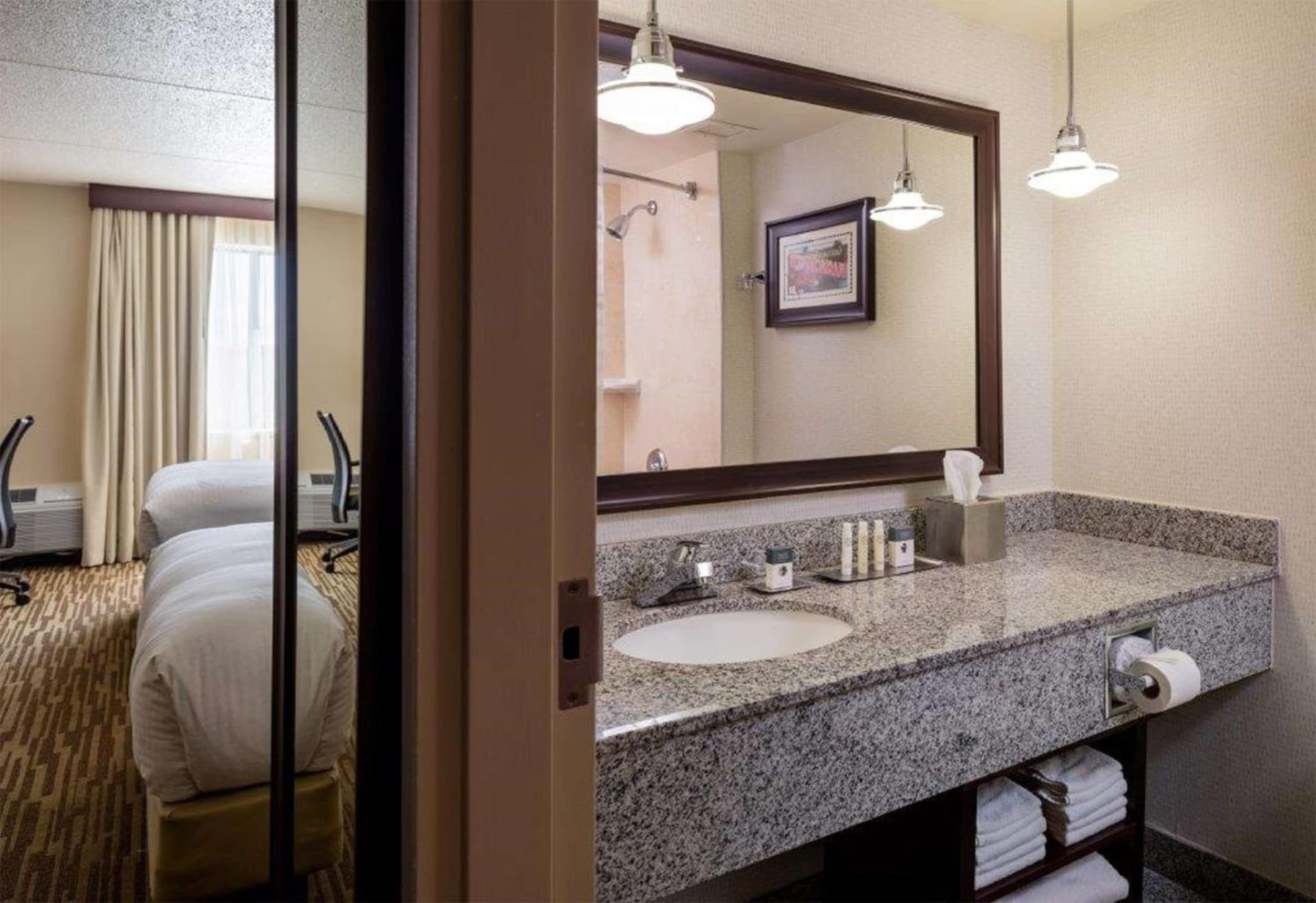 Doubletree by Hilton, Leominster gallery photo in Leominster, MA — image 12