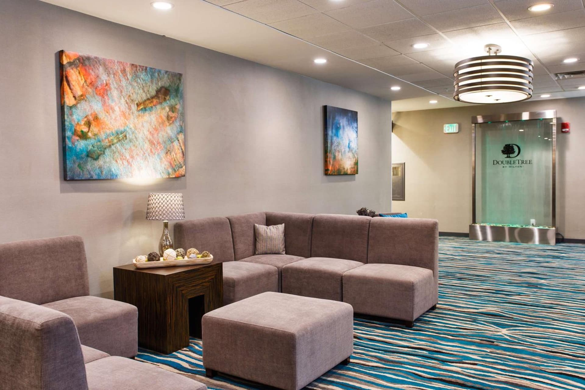 DoubleTree by Hilton Neenah gallery photo in Neenah, WI — image 27