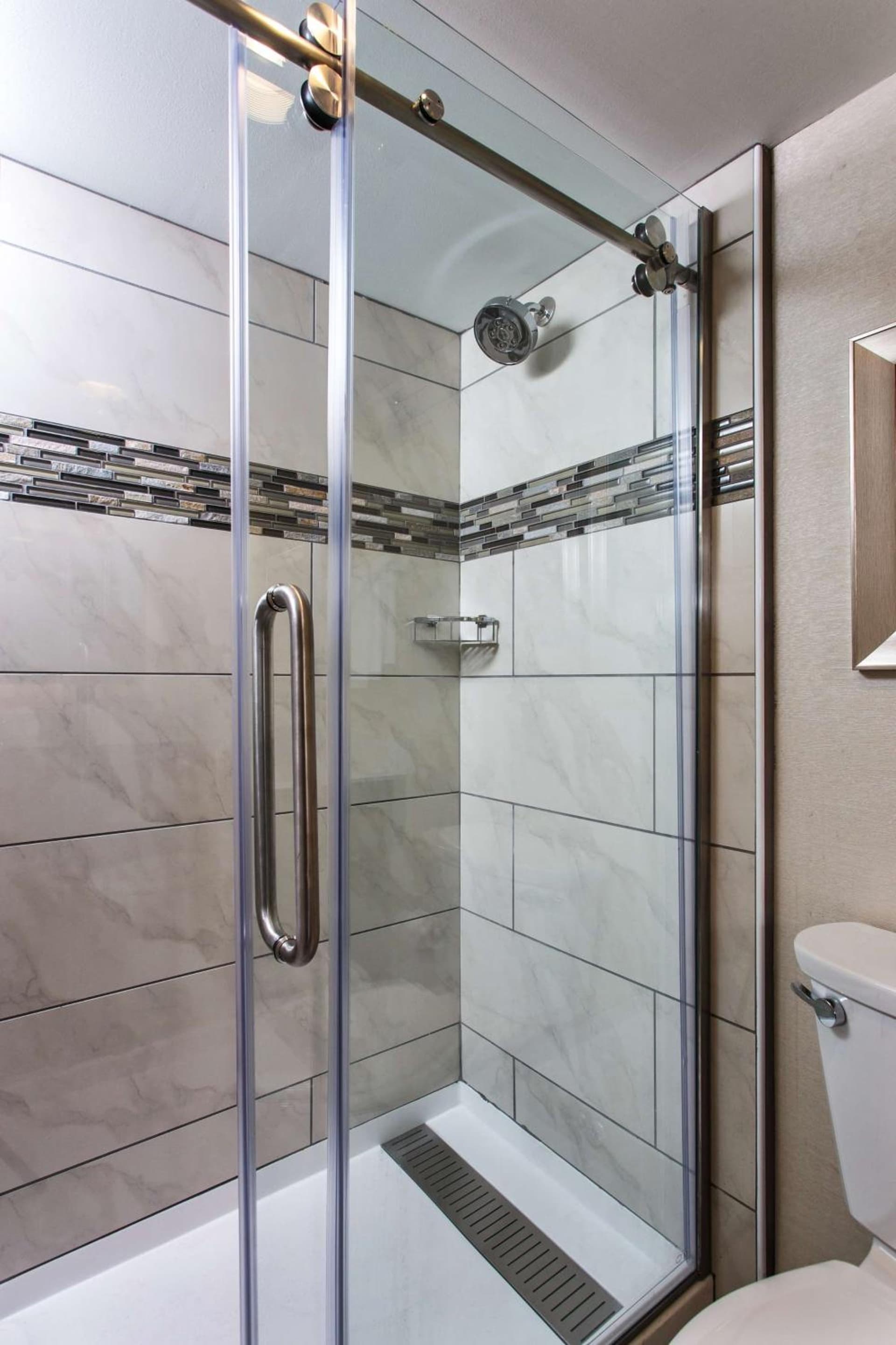 DoubleTree by Hilton Neenah gallery photo in Neenah, WI — image 9