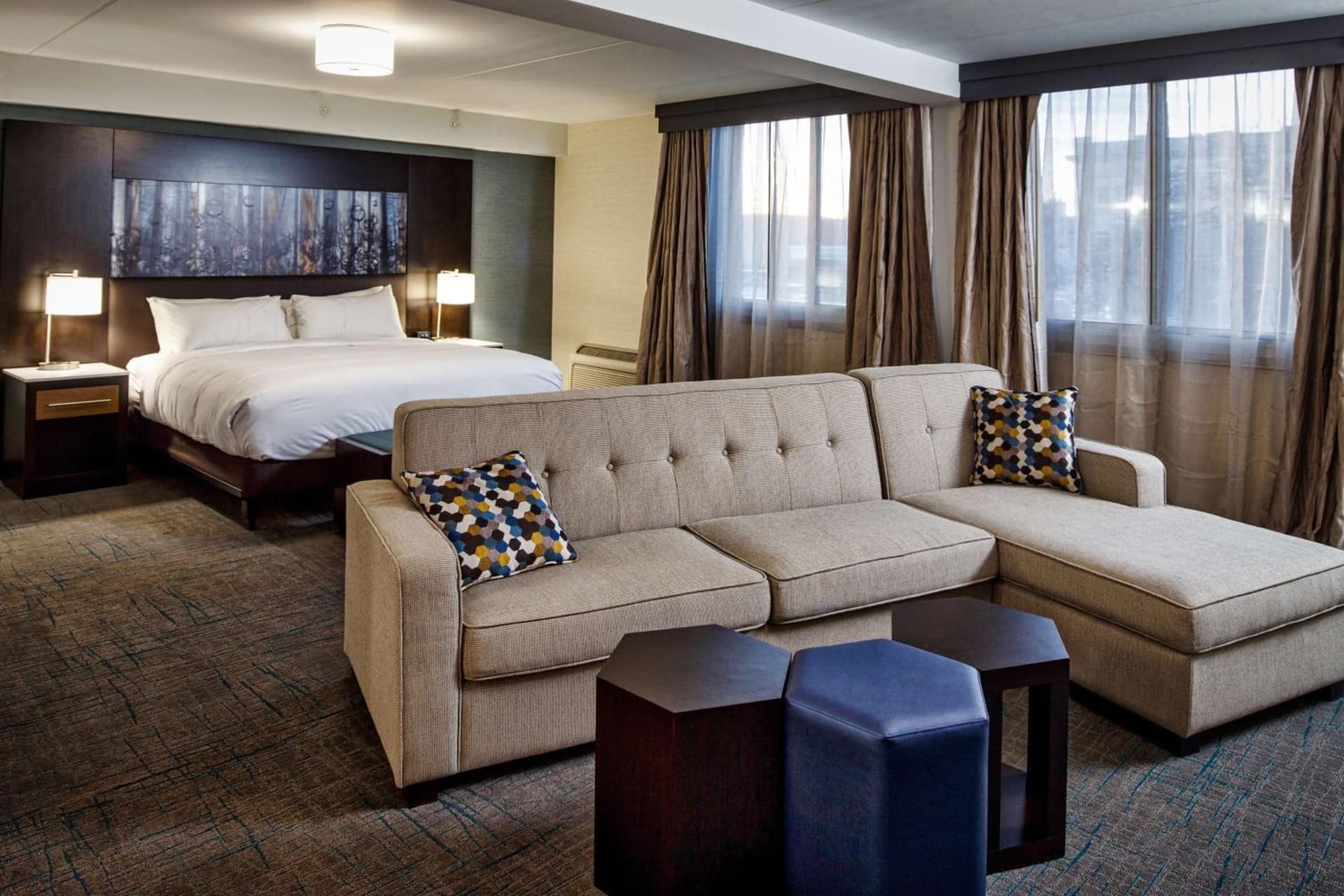 DoubleTree by Hilton Neenah gallery photo in Neenah, WI — image 31
