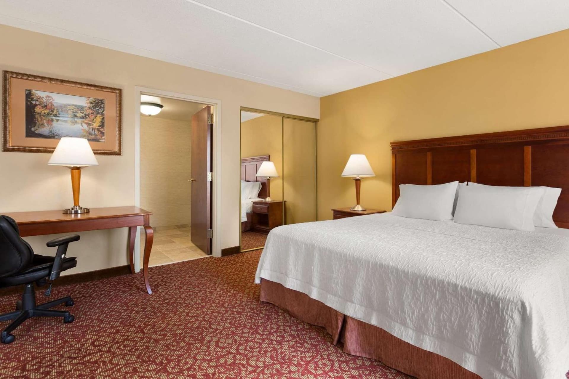 Hampton Inn & Suites Williamsburg Historic District gallery photo in Williamsburg, VA — image 38