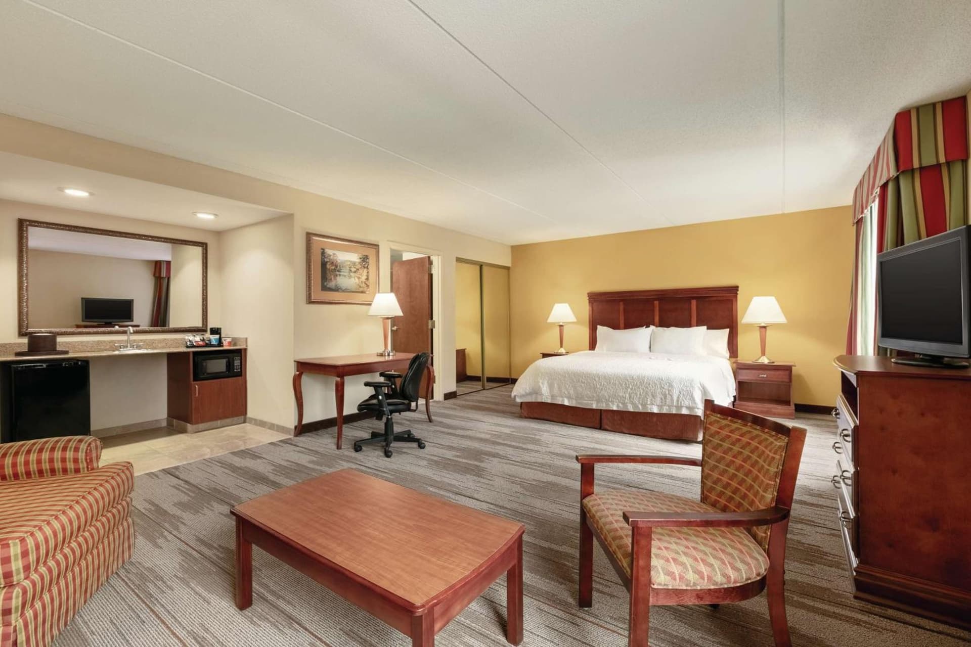 Hampton Inn & Suites Williamsburg Historic District gallery photo in Williamsburg, VA — image 41