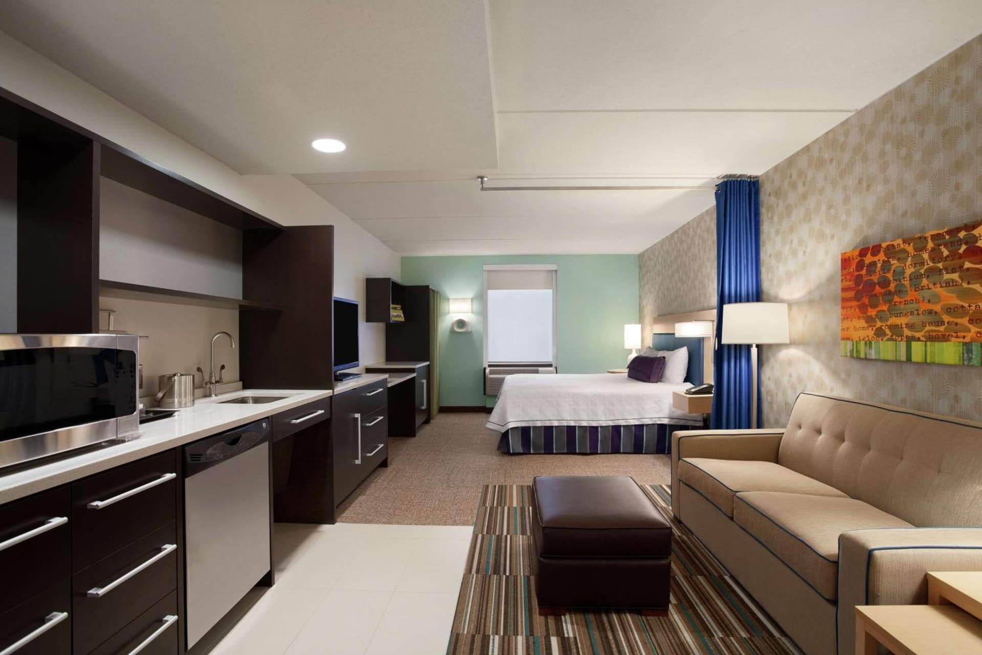 Home2 Suites by Hilton Philadelphia Convention Center gallery photo in Philadelphia, PA — image 16