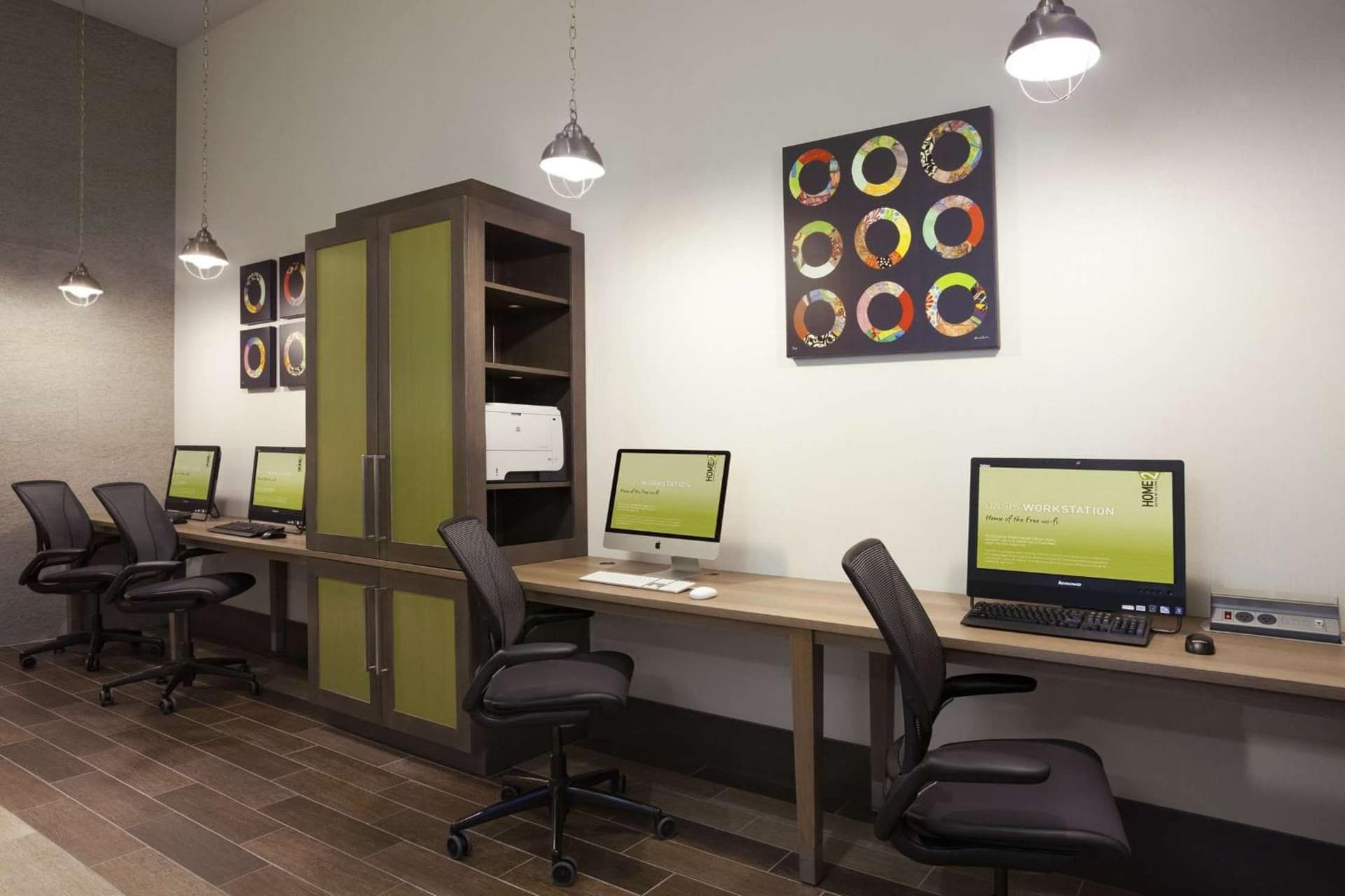 Home2 Suites by Hilton Philadelphia Convention Center gallery photo in Philadelphia, PA — image 5