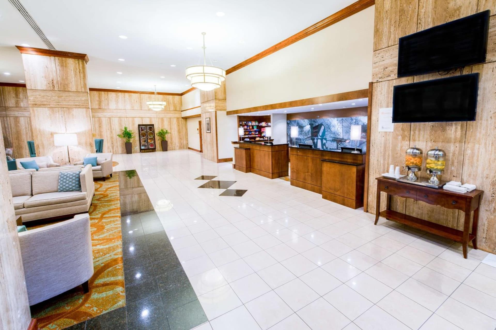 DoubleTree by Hilton Philadelphia Airport gallery photo in Philadelphia, PA — image 15