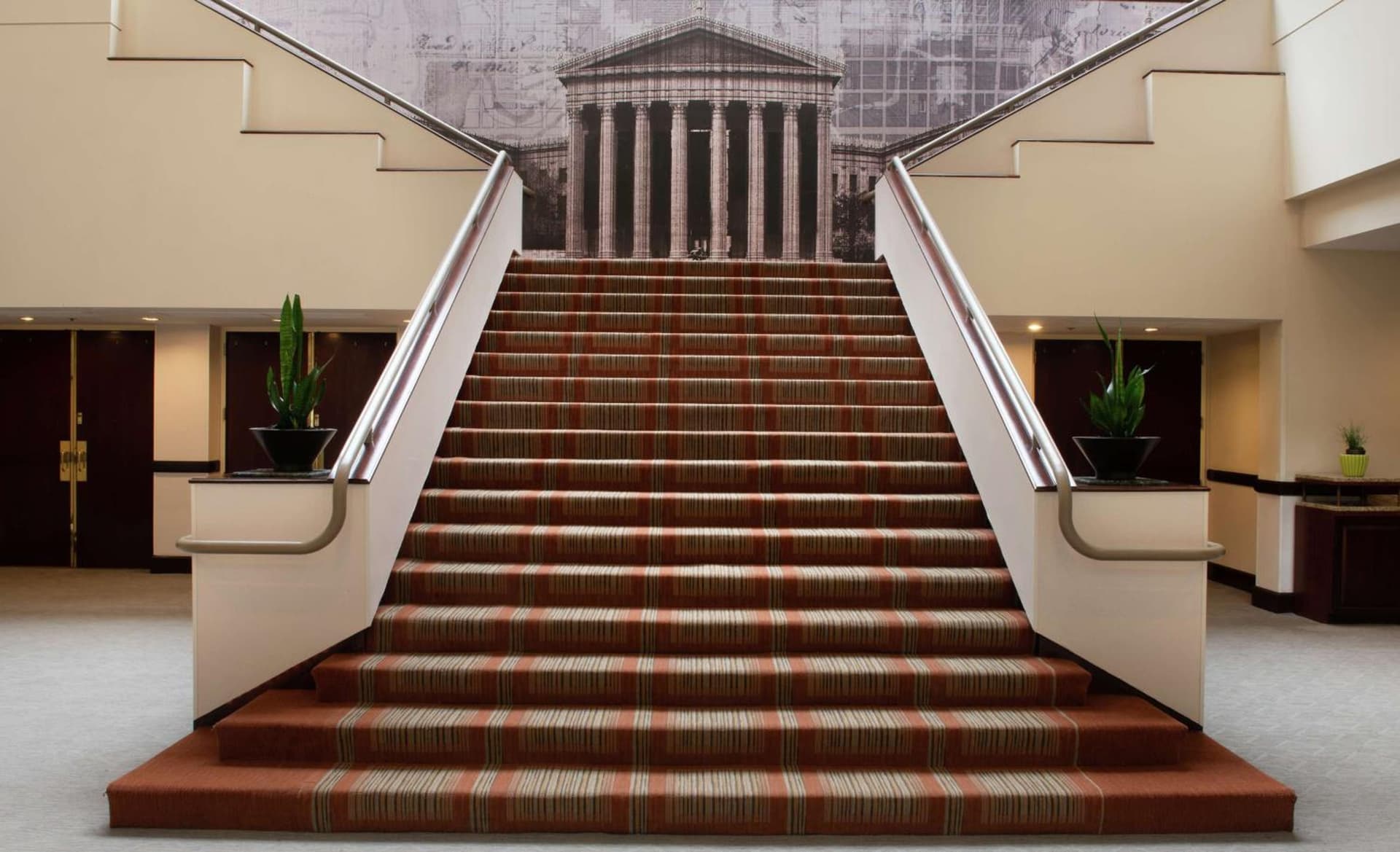 DoubleTree Suites by Hilton Hotel Philadelphia West gallery photo in Plymouth Meeting, PA — image 12