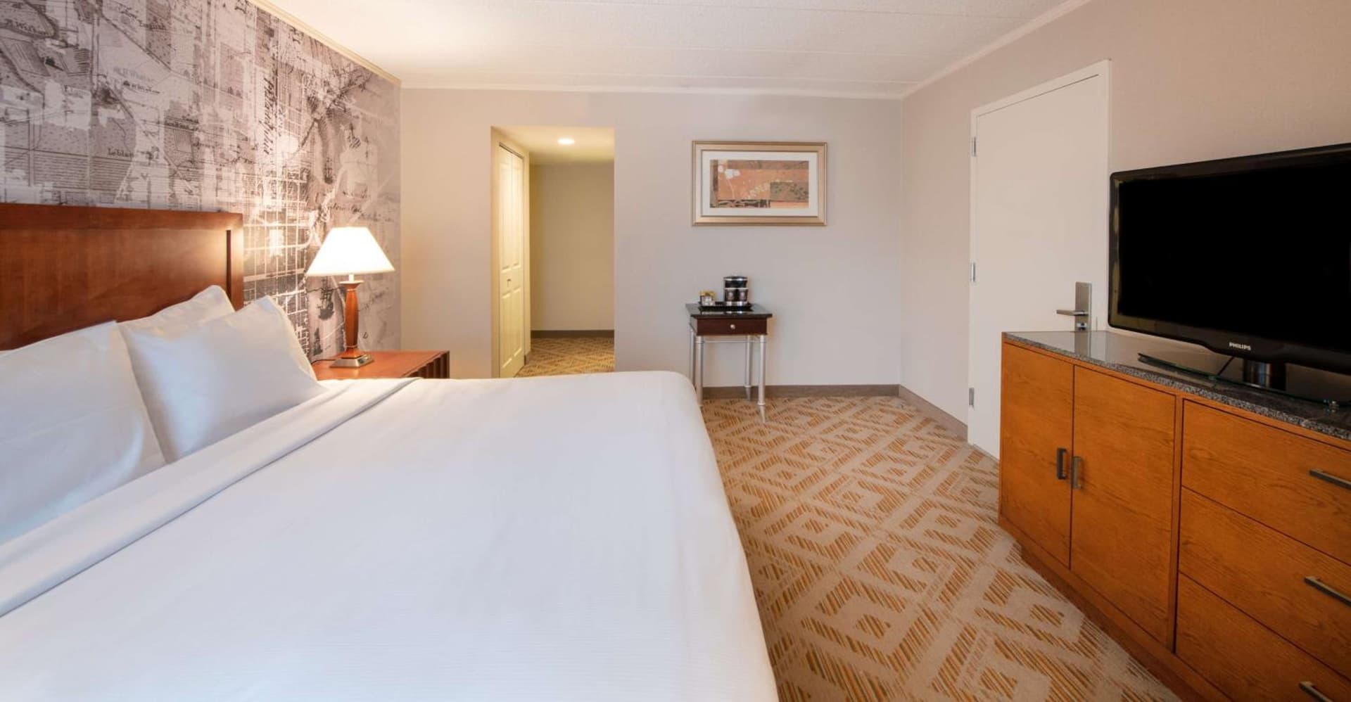 DoubleTree Suites by Hilton Hotel Philadelphia West property views in Plymouth Meeting, PA — gallery photo 3