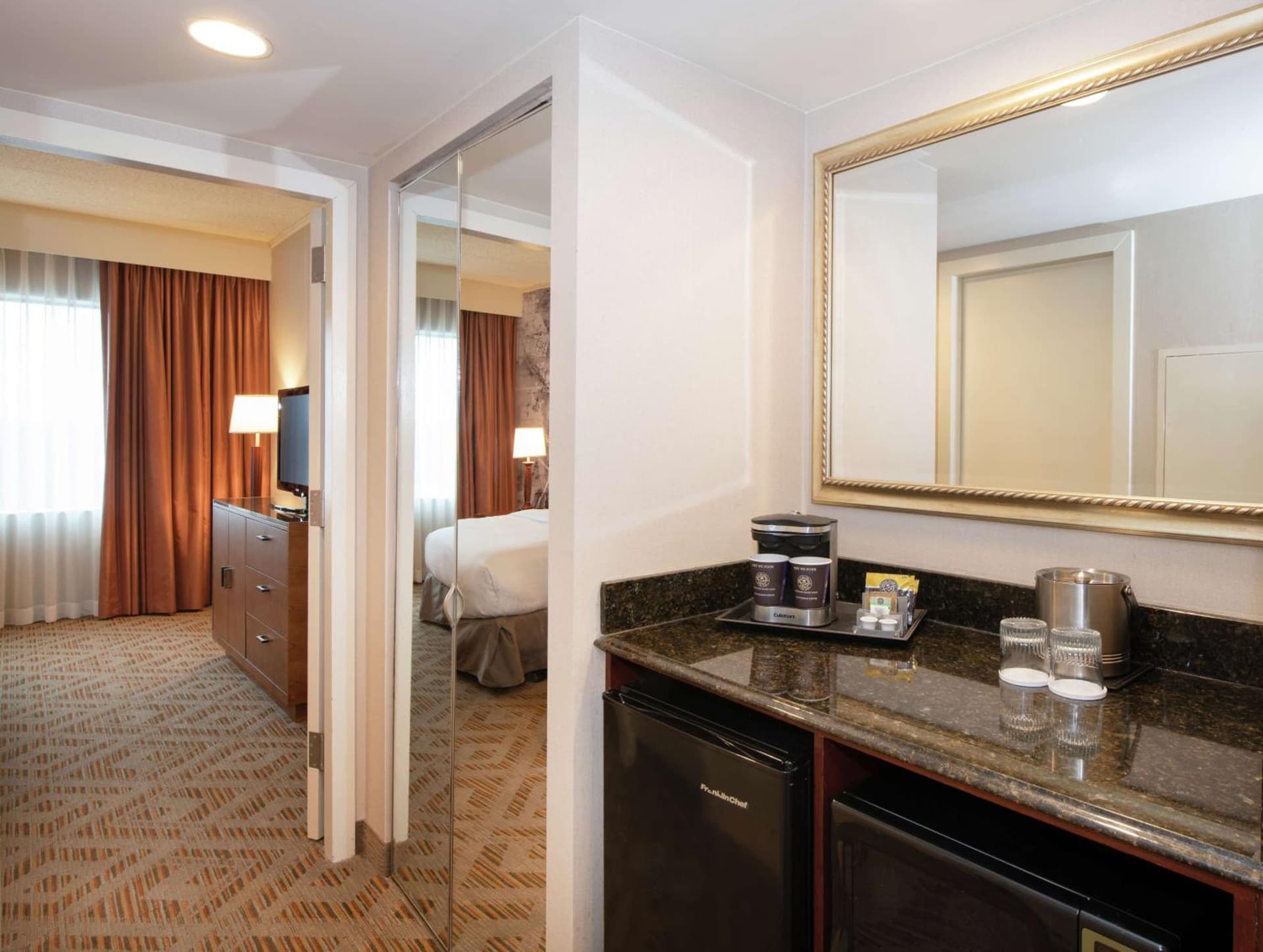 DoubleTree Suites by Hilton Hotel Philadelphia West gallery photo in Plymouth Meeting, PA — image 28