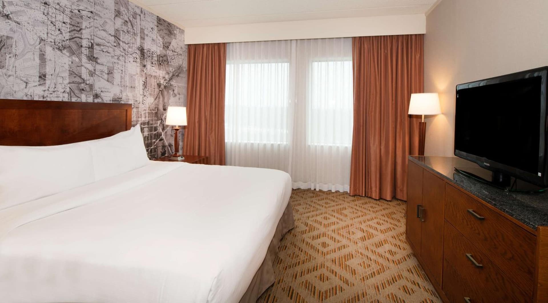 DoubleTree Suites by Hilton Hotel Philadelphia West gallery photo in Plymouth Meeting, PA — image 30