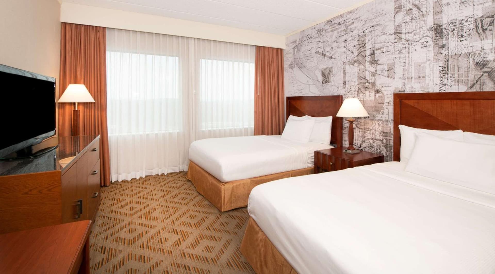 DoubleTree Suites by Hilton Hotel Philadelphia West gallery photo in Plymouth Meeting, PA — image 17