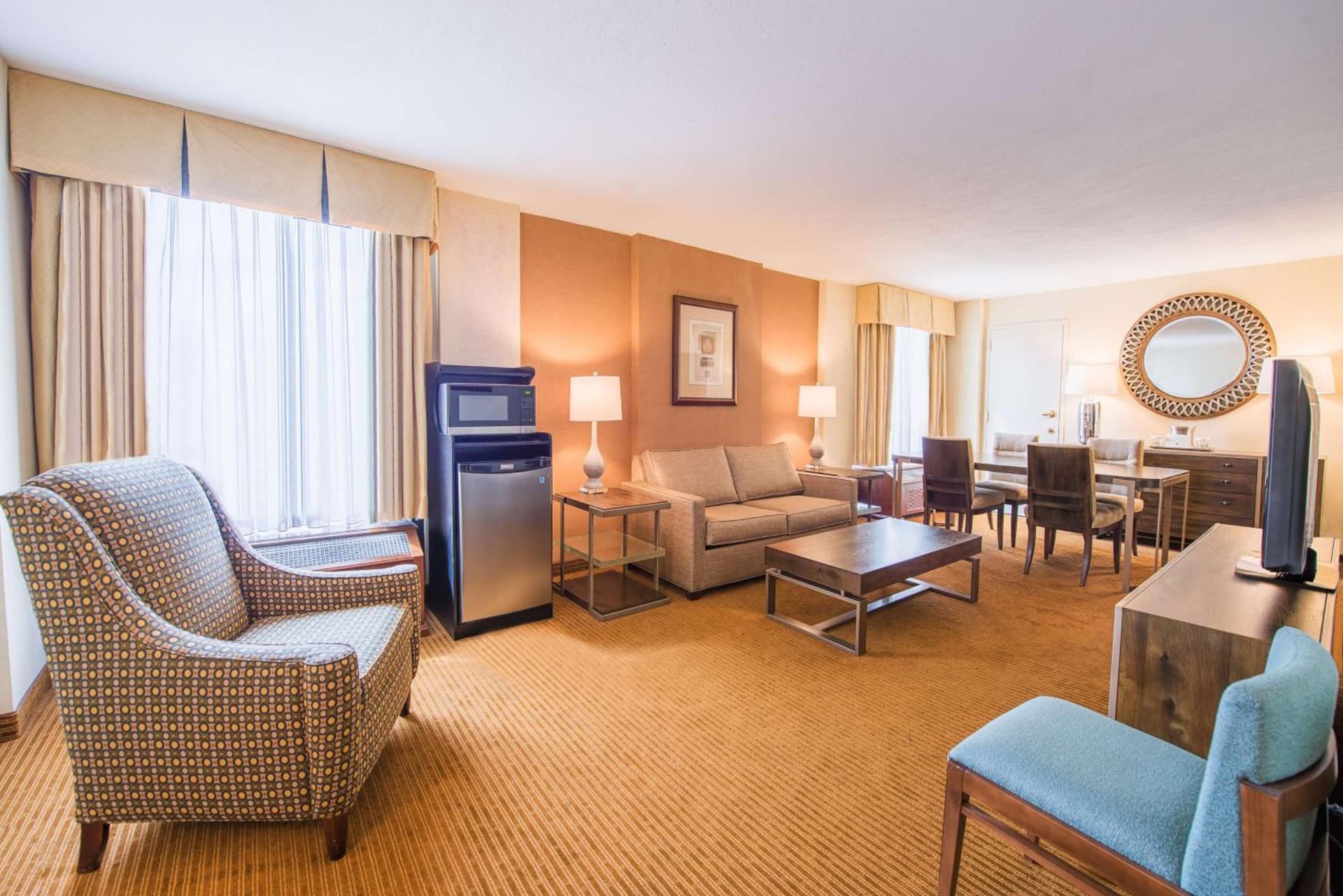DoubleTree by Hilton Philadelphia Airport gallery photo in Philadelphia, PA — image 35