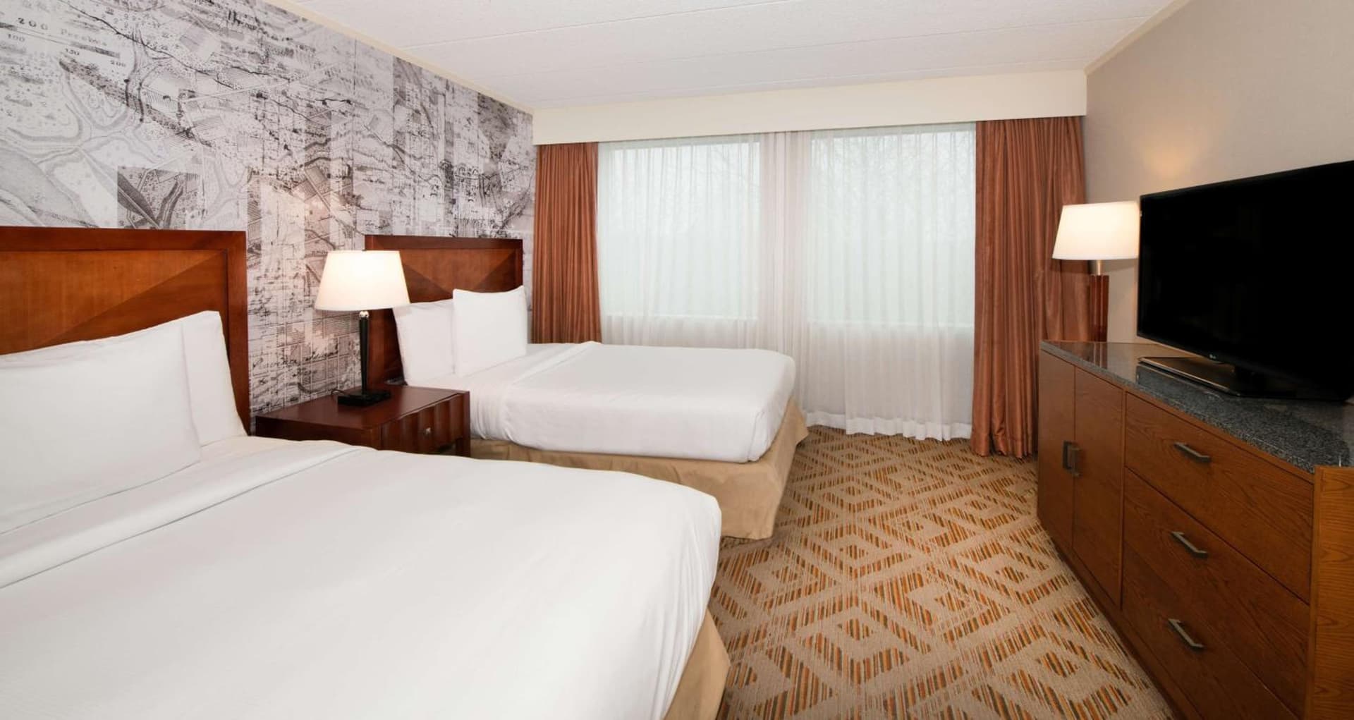 DoubleTree Suites by Hilton Hotel Philadelphia West gallery photo in Plymouth Meeting, PA — image 29