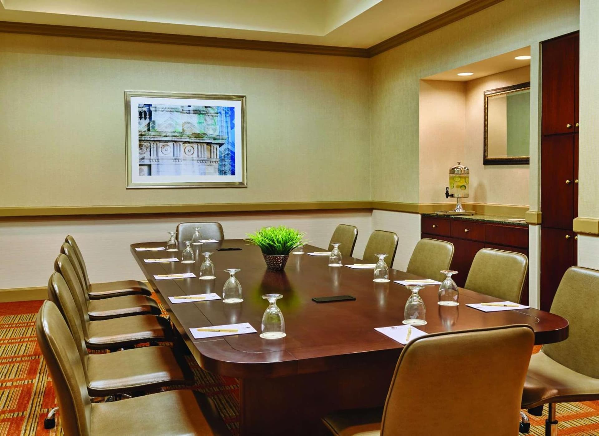 DoubleTree Suites by Hilton Hotel Philadelphia West gallery photo in Plymouth Meeting, PA — image 60
