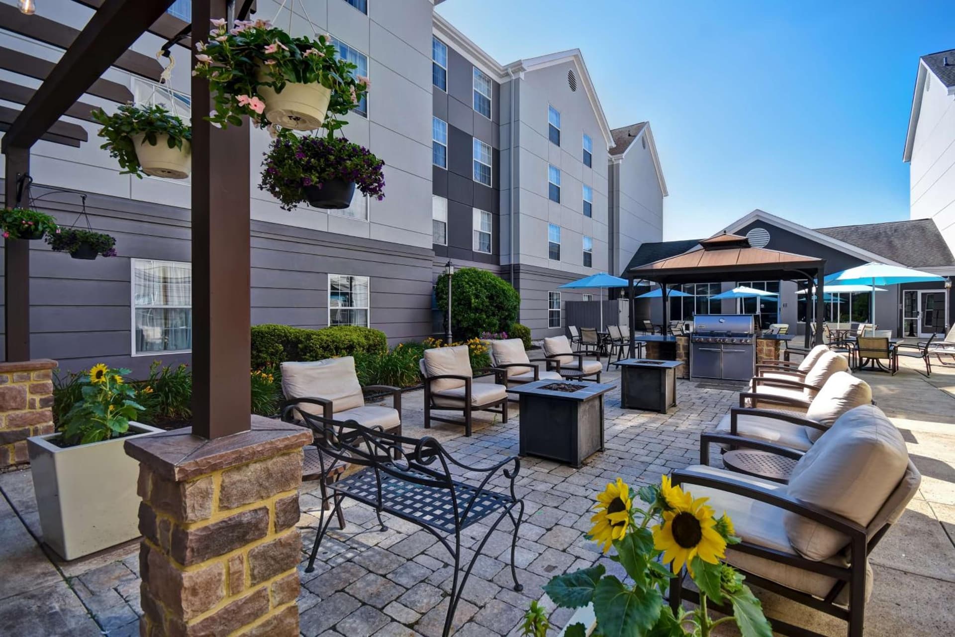 Homewood Suites by Hilton Philadelphia-Great Valley property views in Malvern, PA — gallery photo 3