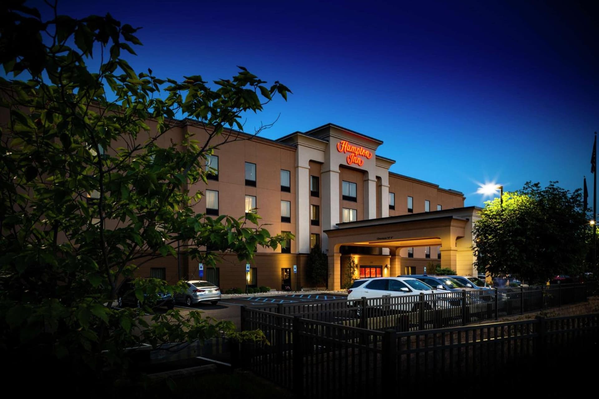 Hampton Inn Limerick interior in Limerick, PA — gallery photo 2