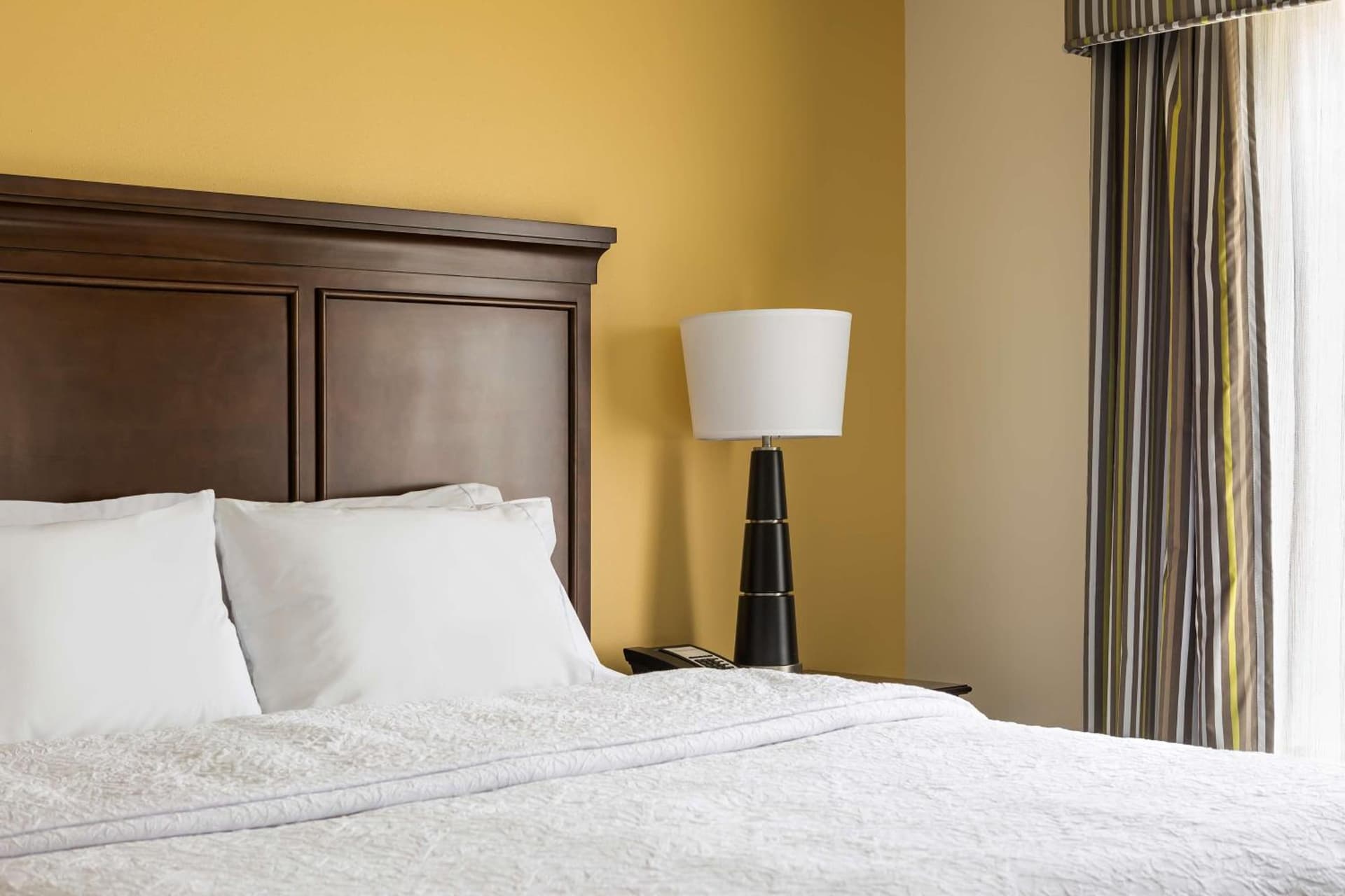 Hampton Inn & Suites Philadelphia Montgomeryville gallery photo in North Wales, PA — image 15
