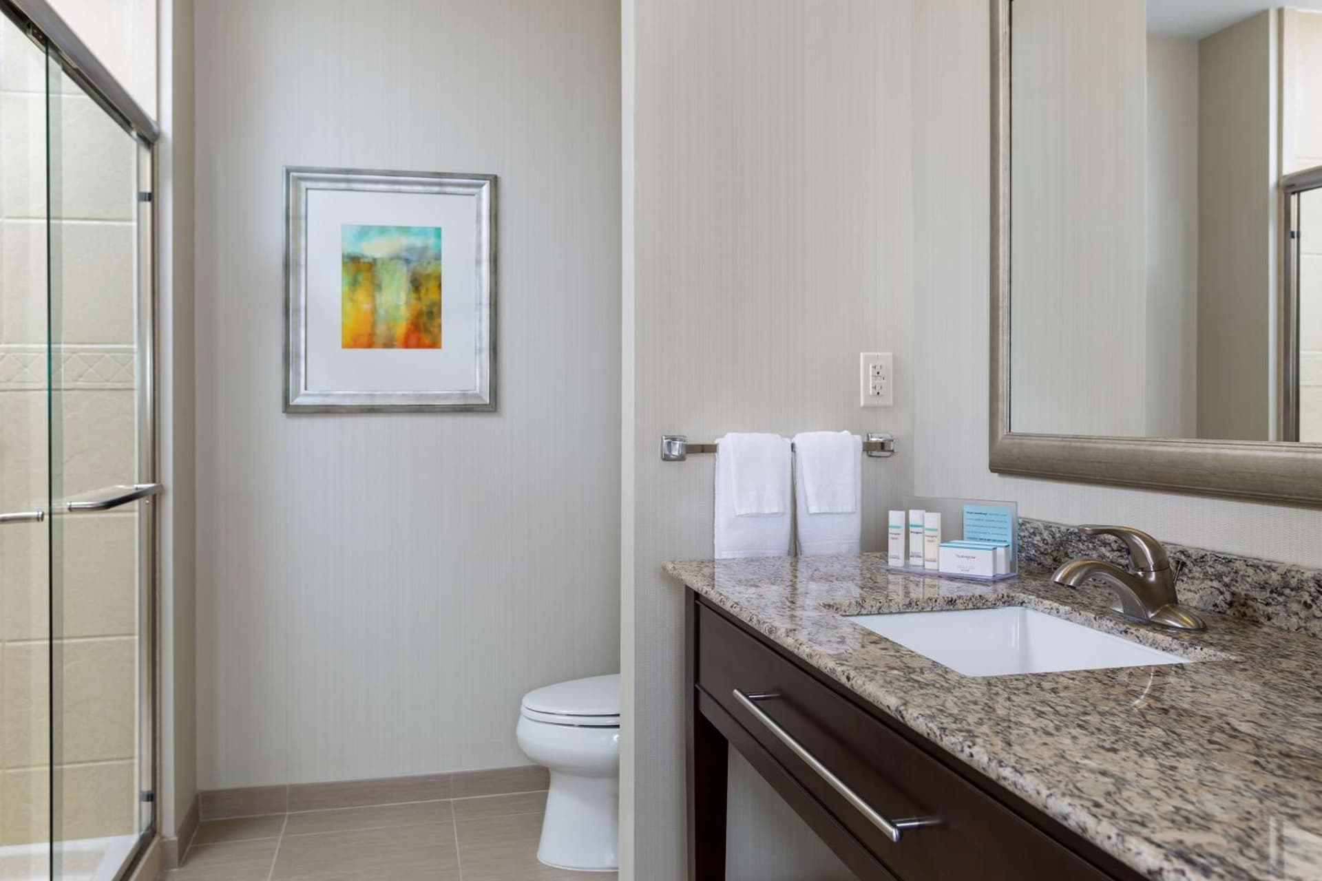 Hampton Inn & Suites Philadelphia Montgomeryville gallery photo in North Wales, PA — image 10