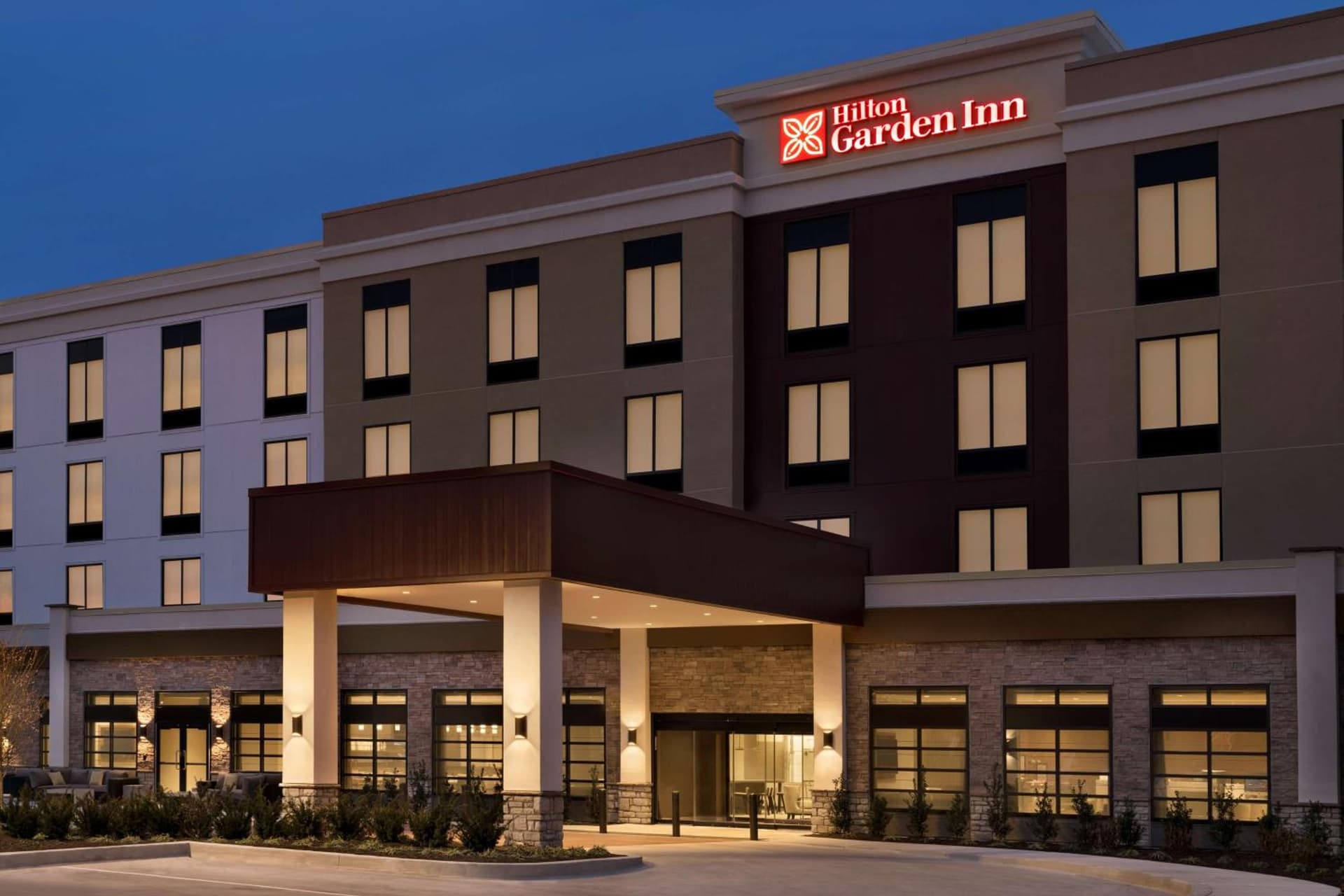 Hilton Garden Inn Newtown Square Radnor interior in Newtown Square — gallery photo 2