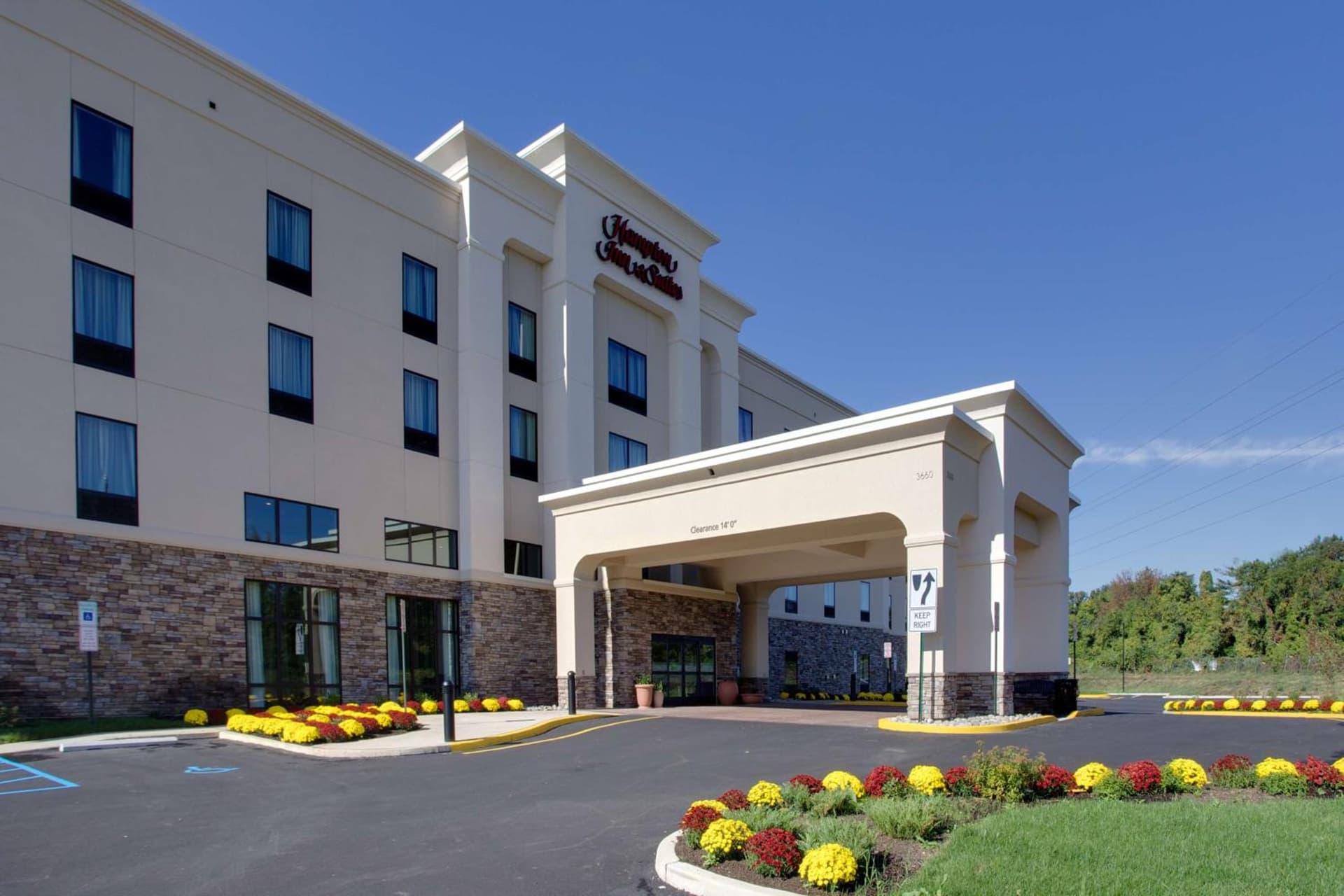 Hampton Inn & Suites Philadelphia/Bensalem property views in Bensalem, PA — gallery photo 3