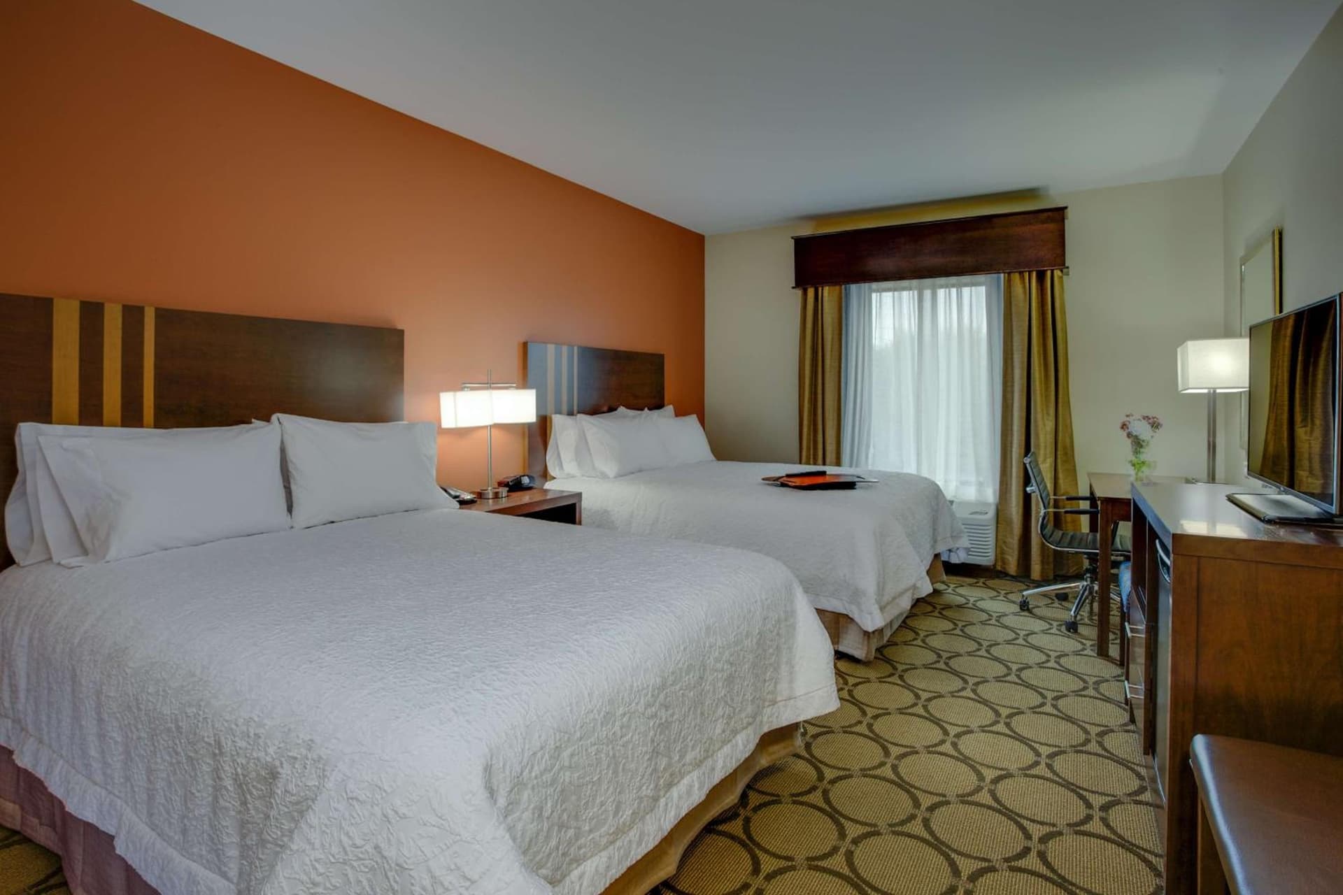 Hampton Inn & Suites Philadelphia/Bensalem gallery photo in Bensalem, PA — image 15