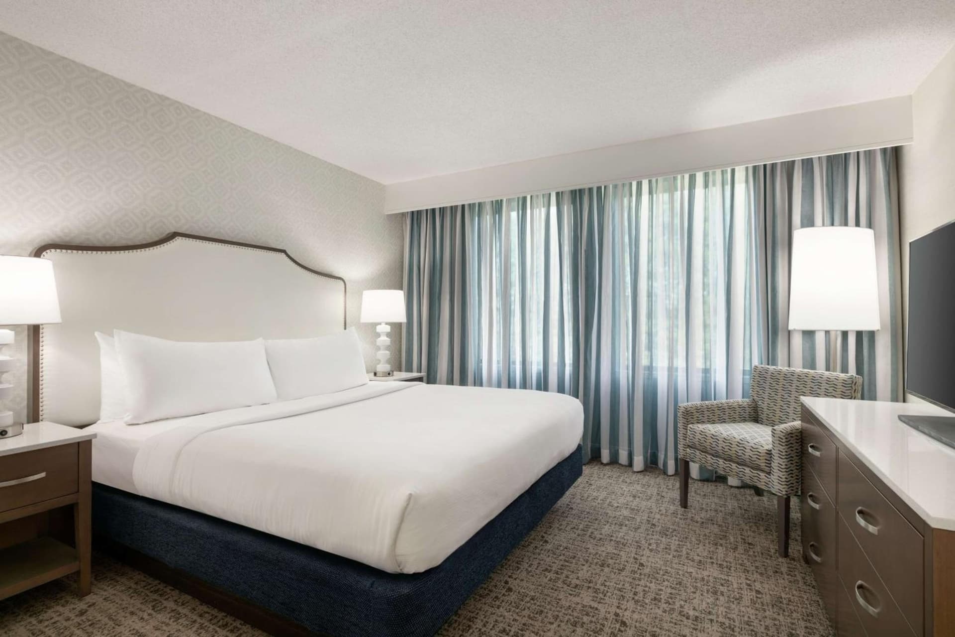 Embassy Suites by Hilton Philadelphia Valley Forge gallery photo in Wayne, PA — image 49