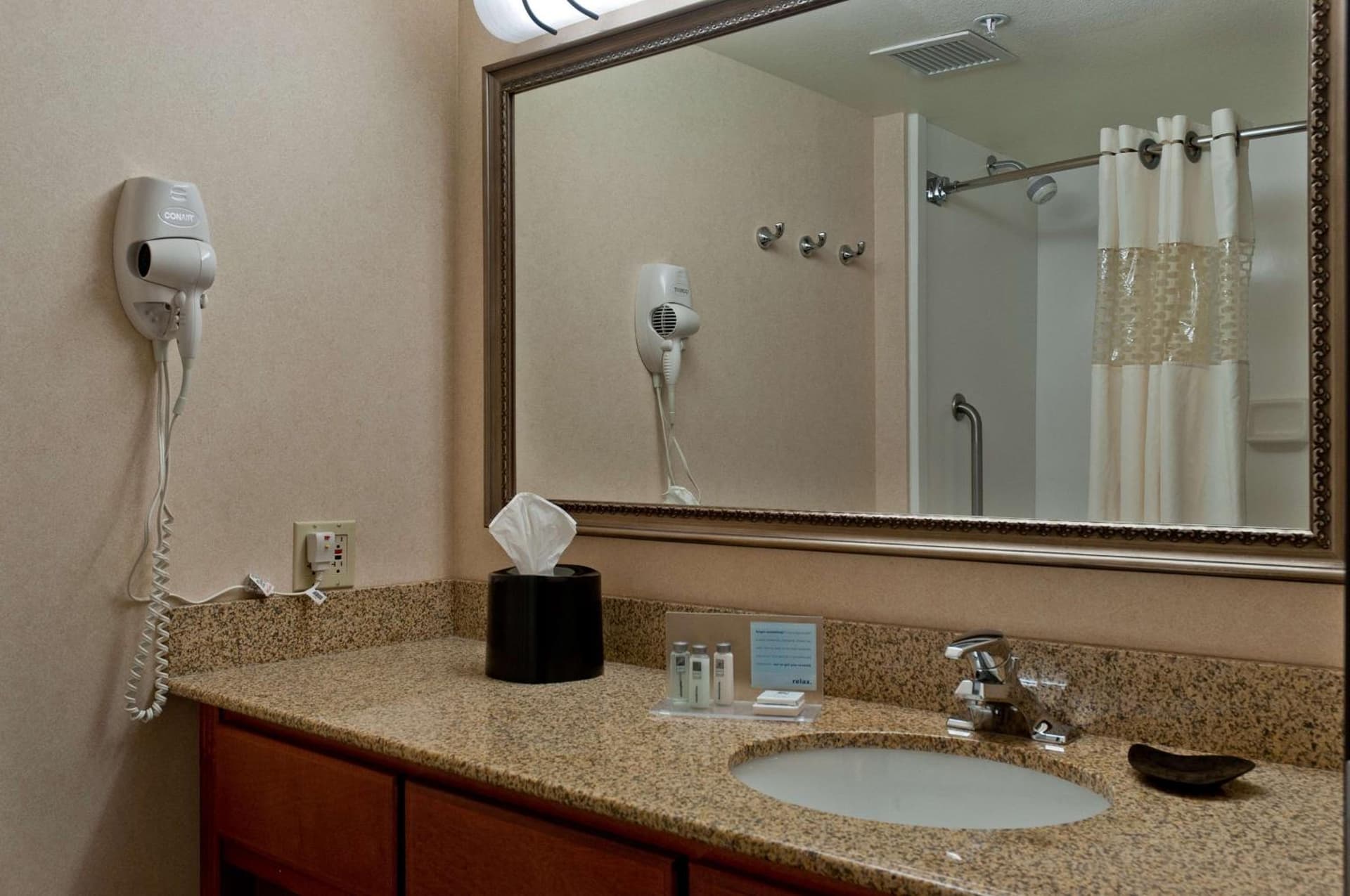 Hampton Inn Phoenix/Anthem gallery photo in Anthem, AZ — image 9