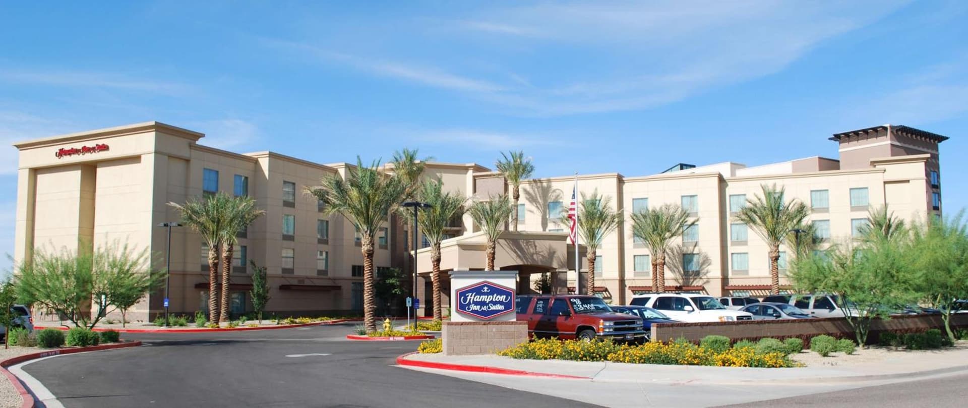 Hampton Inn & Suites Phoenix/Gilbert interior in Gilbert, AZ — gallery photo 2