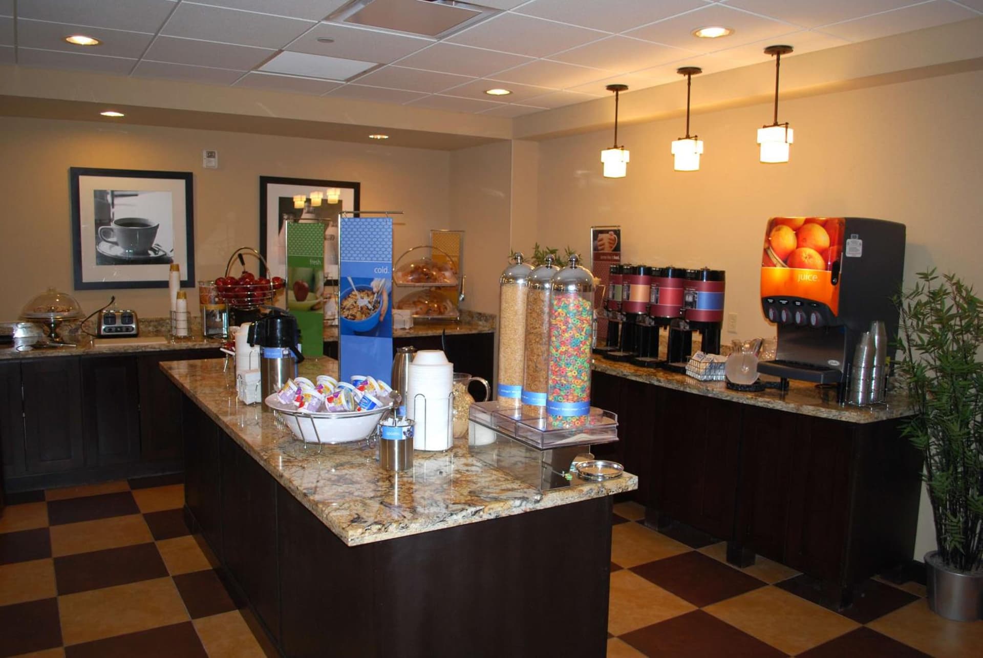 Hampton Inn & Suites Phoenix/Gilbert gallery photo in Gilbert, AZ — image 60