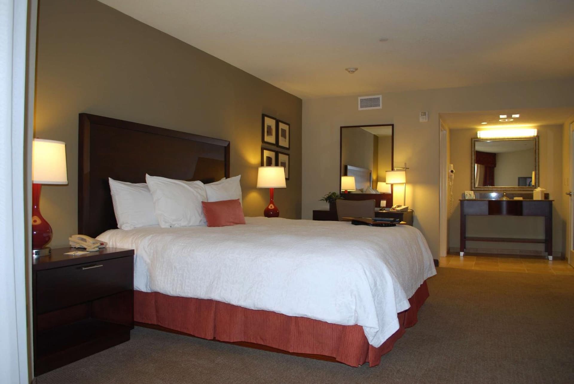 Hampton Inn & Suites Phoenix/Gilbert gallery photo in Gilbert, AZ — image 82