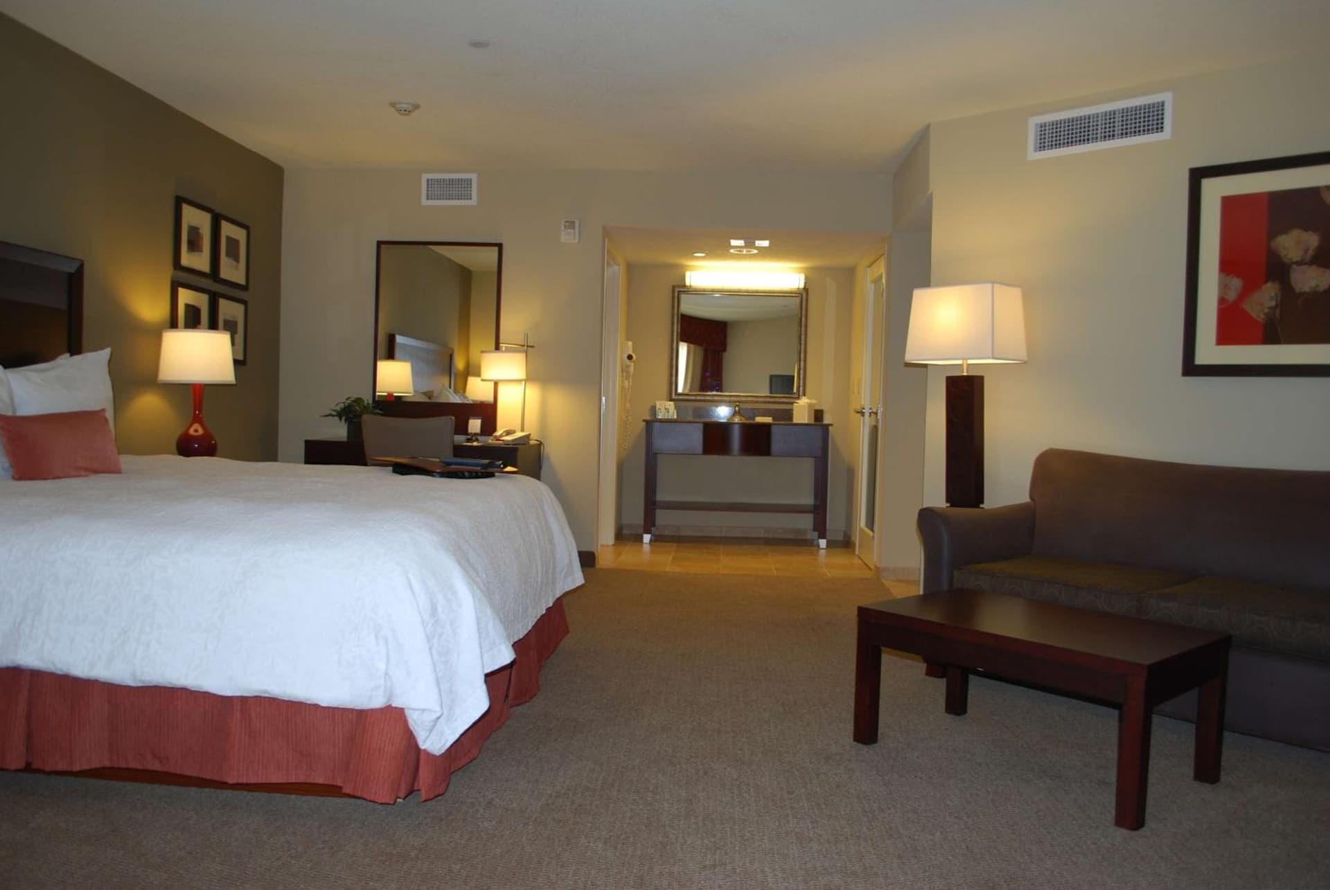 Hampton Inn & Suites Phoenix/Gilbert gallery photo in Gilbert, AZ — image 19