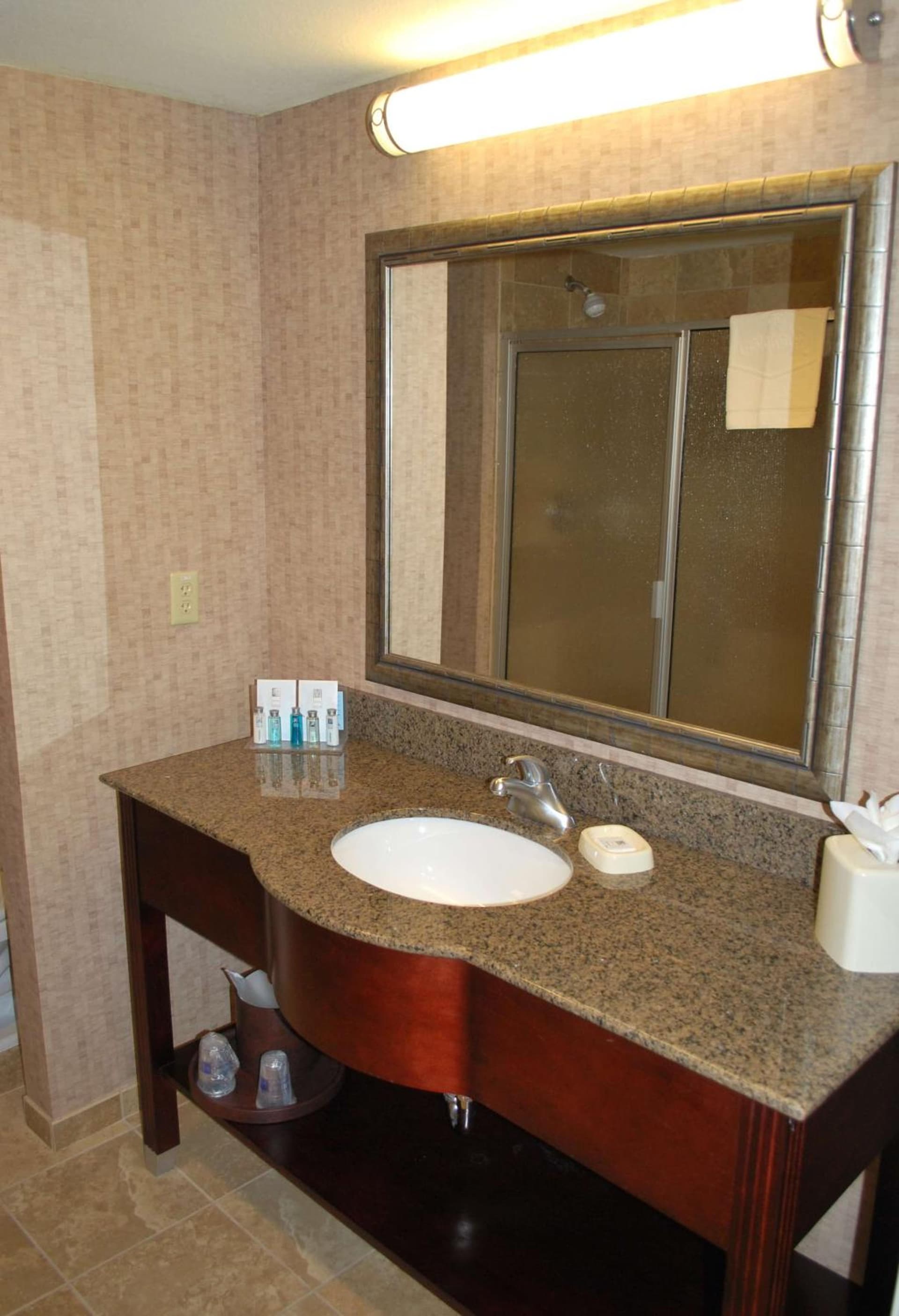Hampton Inn & Suites Phoenix/Gilbert gallery photo in Gilbert, AZ — image 75