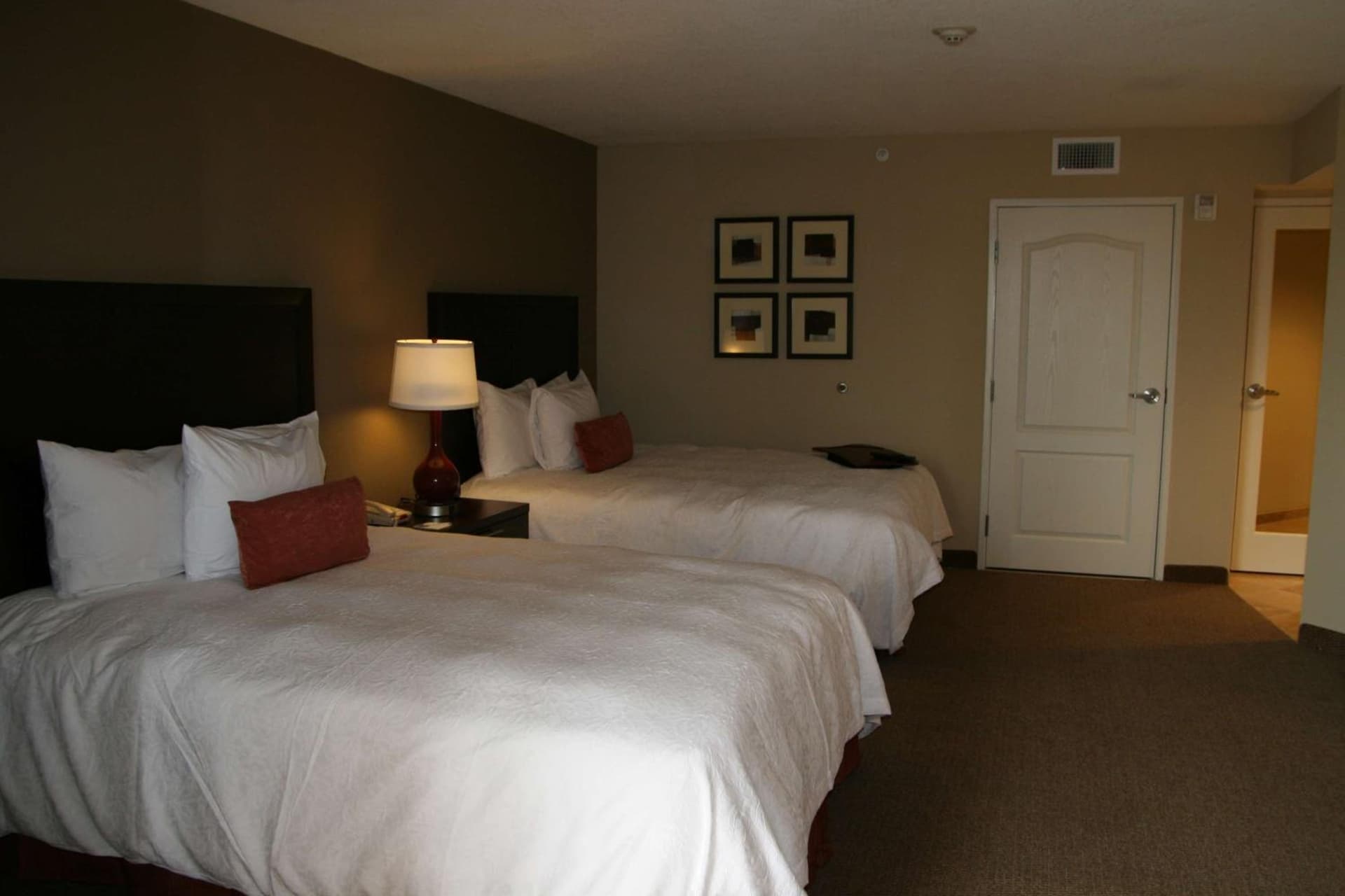 Hampton Inn & Suites Phoenix/Gilbert gallery photo in Gilbert, AZ — image 54