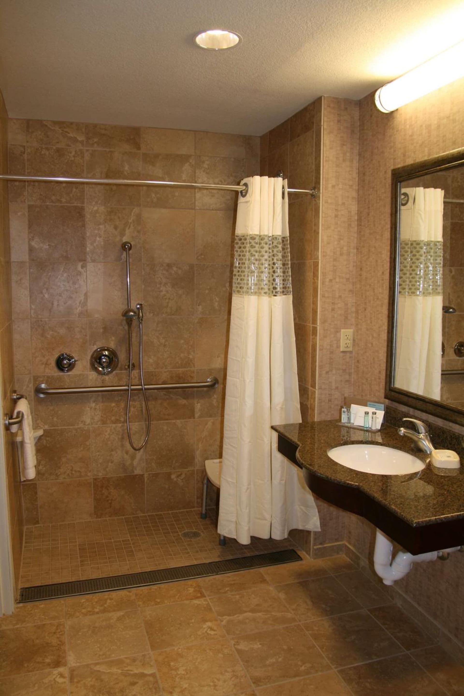 Hampton Inn & Suites Phoenix/Gilbert gallery photo in Gilbert, AZ — image 10