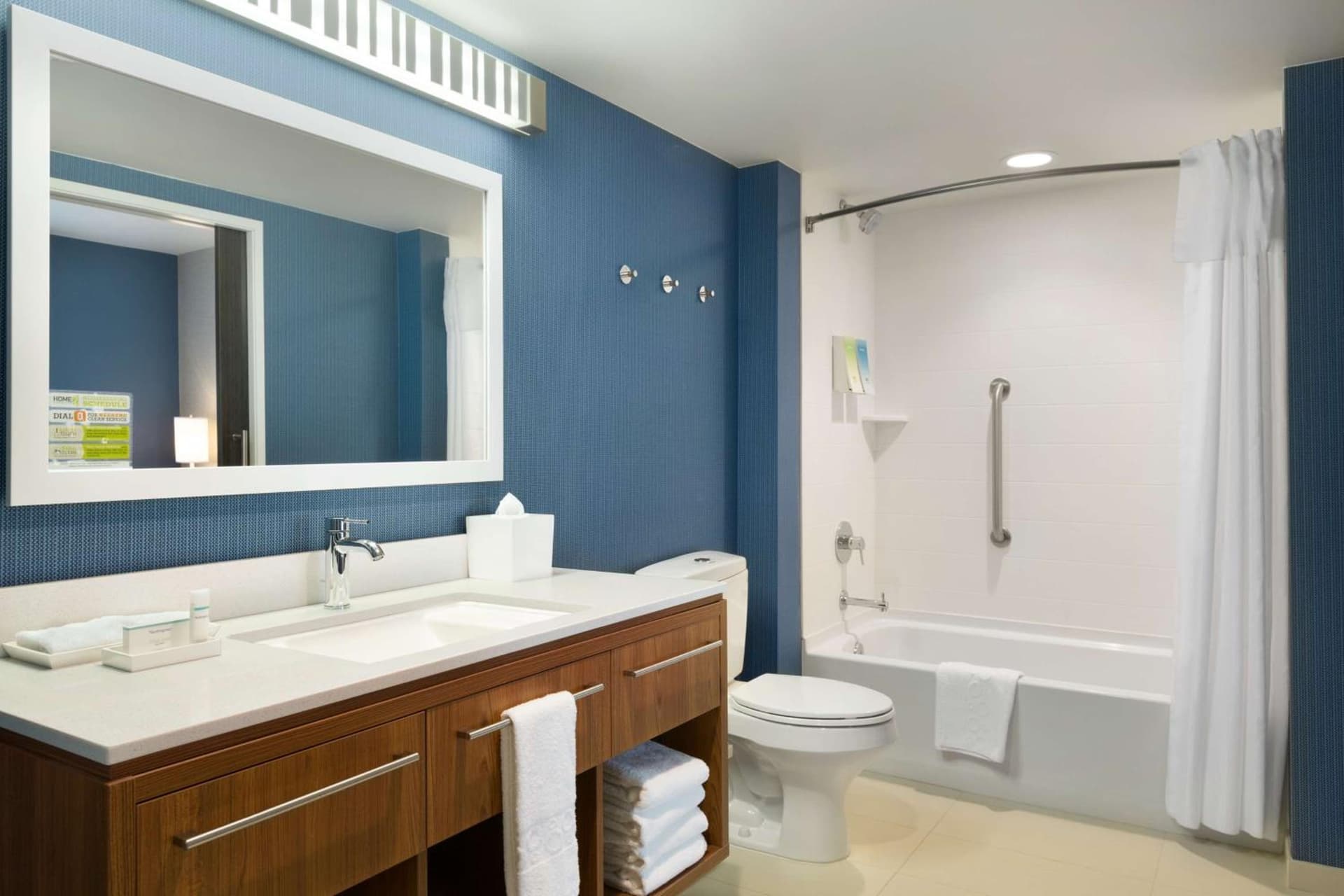 Home2 Suites By Hilton Glendale Westgate gallery photo in Glendale, AZ — image 7