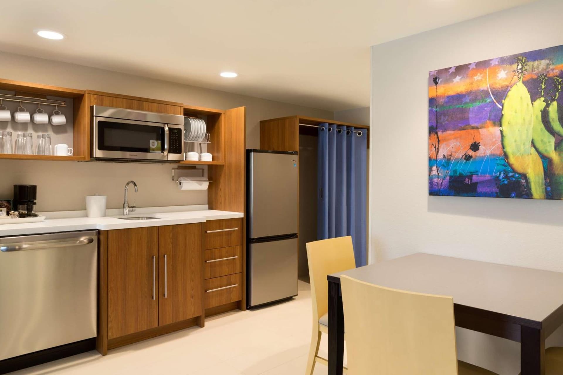 Home2 Suites By Hilton Glendale Westgate gallery photo in Glendale, AZ — image 10