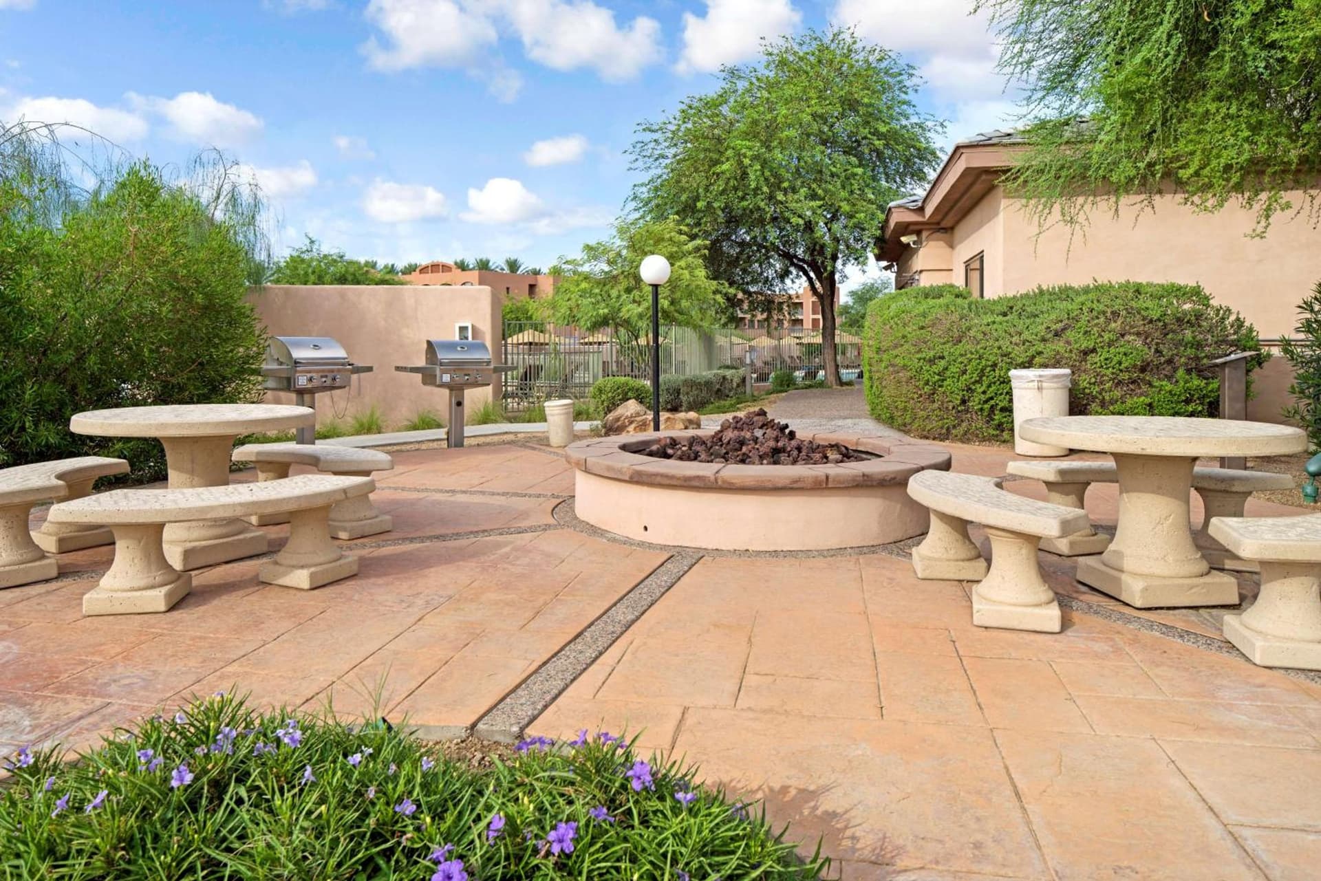 Hilton Vacation Club Scottsdale Links Resort gallery photo in Scottsdale, AZ — image 16