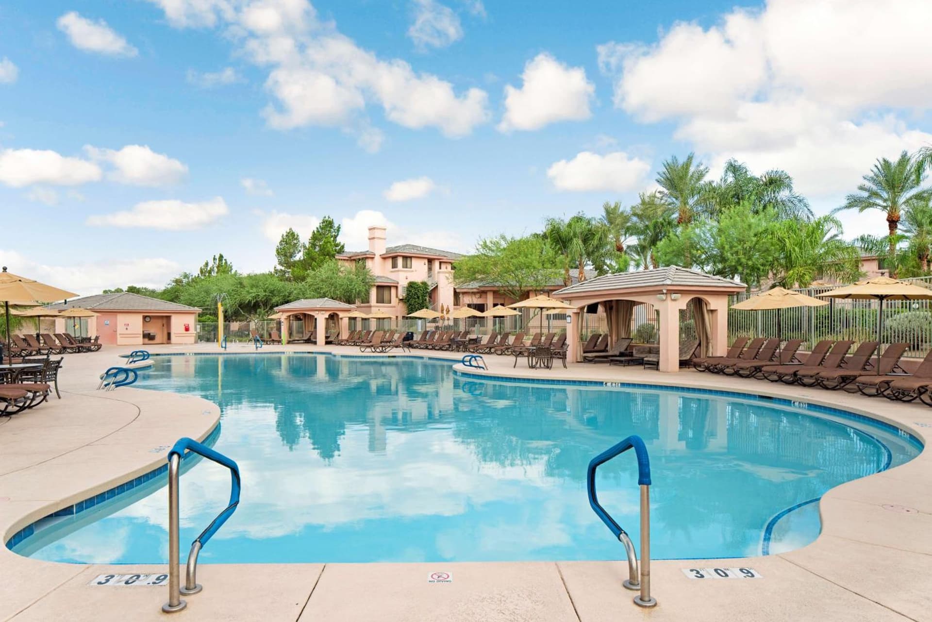 Hilton Vacation Club Scottsdale Links Resort gallery photo in Scottsdale, AZ — image 10