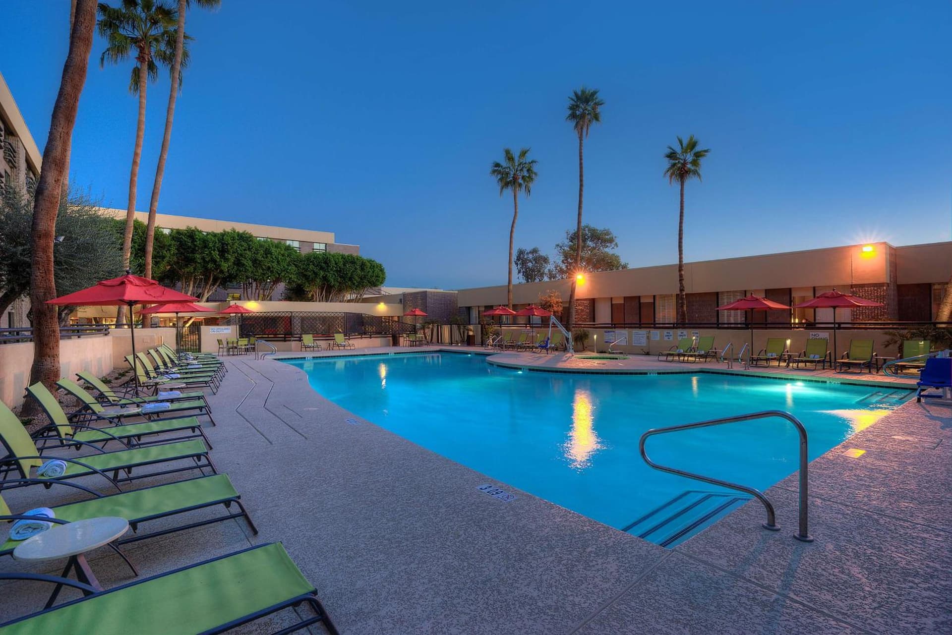 DoubleTree by Hilton Phoenix North gallery photo in Phoenix, AZ — image 36