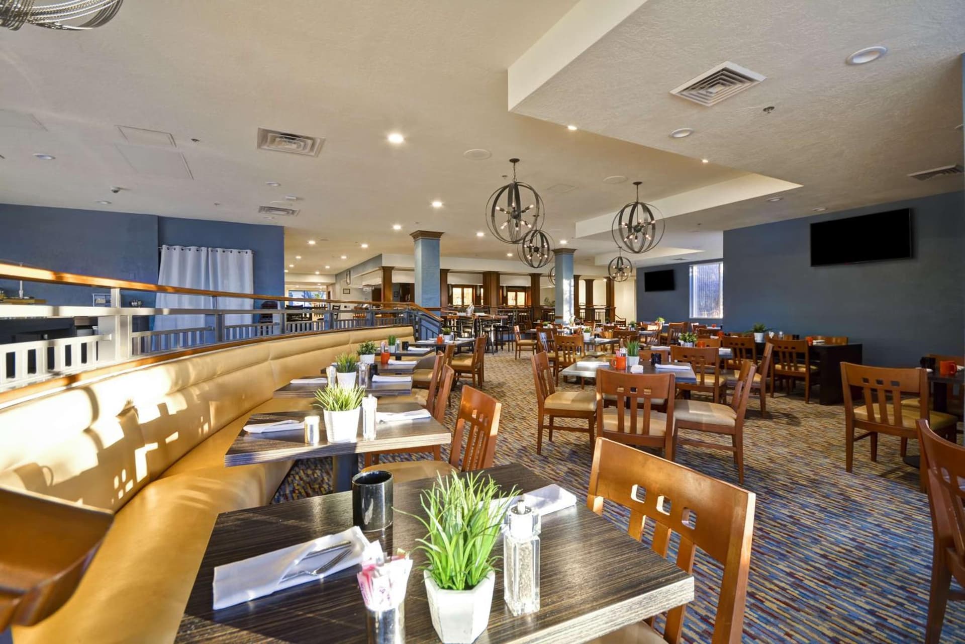 DoubleTree by Hilton Phoenix North gallery photo in Phoenix, AZ — image 18