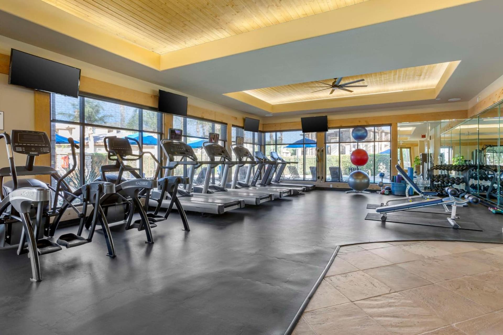 Hilton Vacation Club Scottsdale Links Resort gallery photo in Scottsdale, AZ — image 5