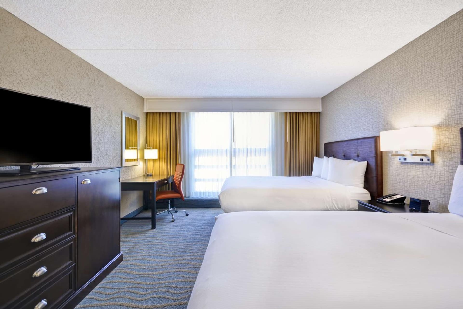 DoubleTree by Hilton Phoenix North gallery photo in Phoenix, AZ — image 42