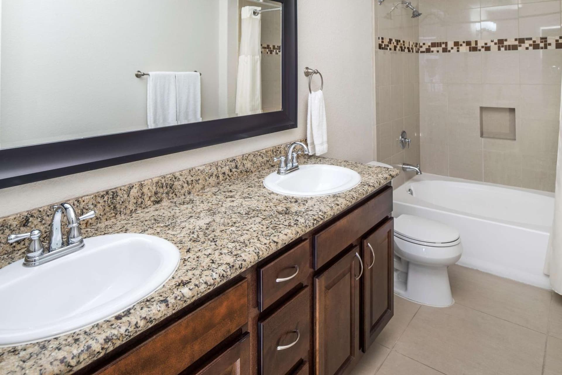 Hilton Vacation Club Scottsdale Links Resort interior in Scottsdale, AZ — gallery photo 2
